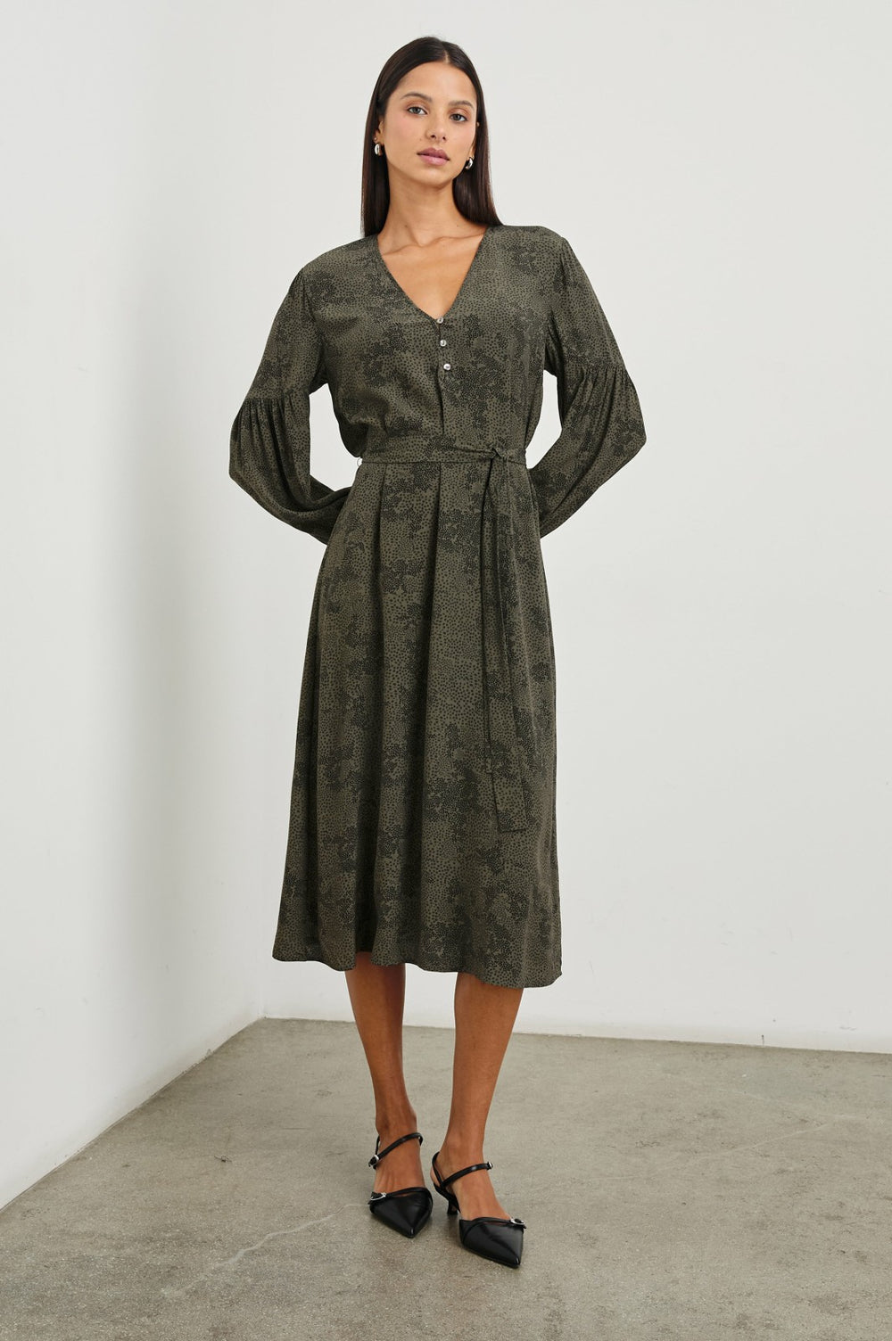 FABIAN DRESS - OLIVE PEBBLE| Rails US