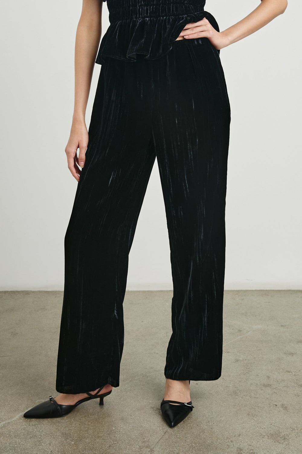 BRISSA PANT - BLACK VELVET| Rails sale