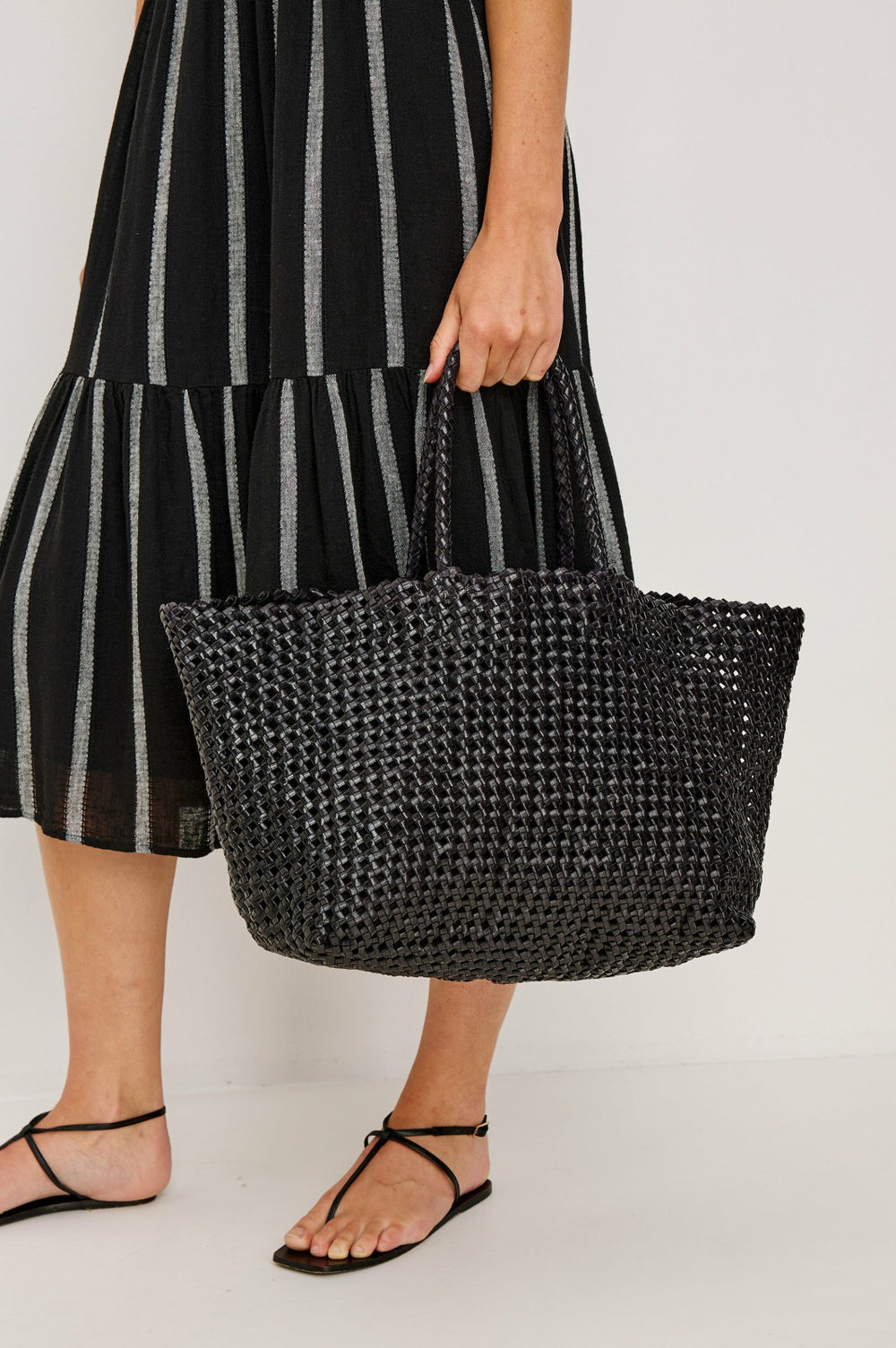 BRAVA TOTE - BLACK| Rails near me