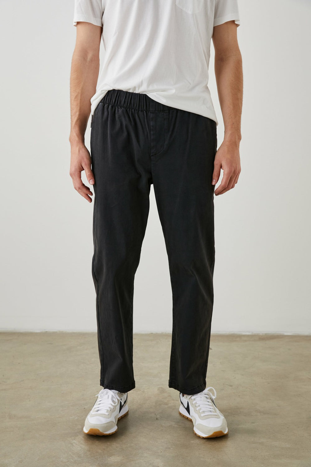 JULIAN PANT - WASHED BLACK| Rails near me