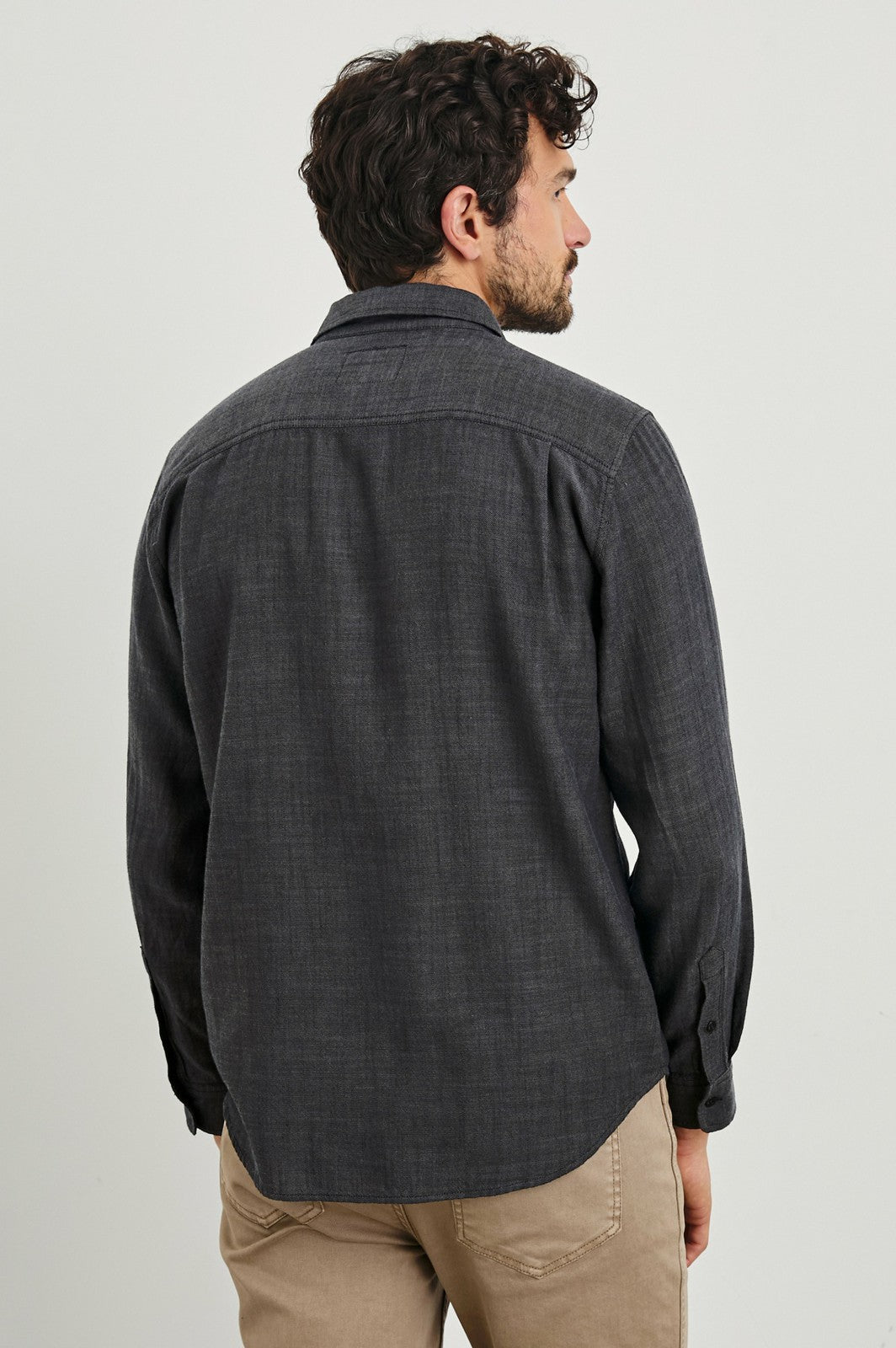 WYATT SHIRT - BLACK CHAMBRAY| Rails for sale