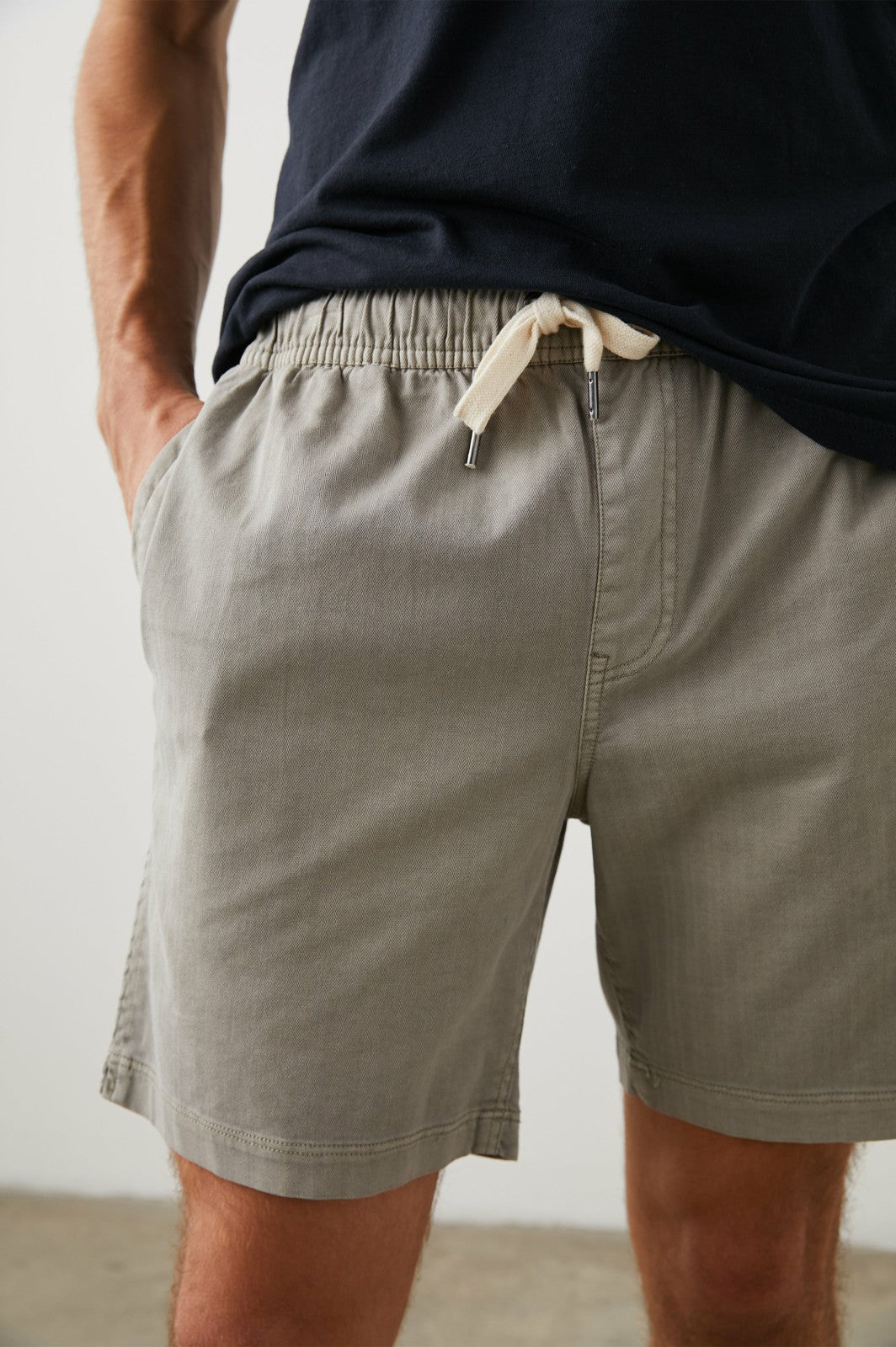 CRUZ SHORT - WASHED GREY| Rails online