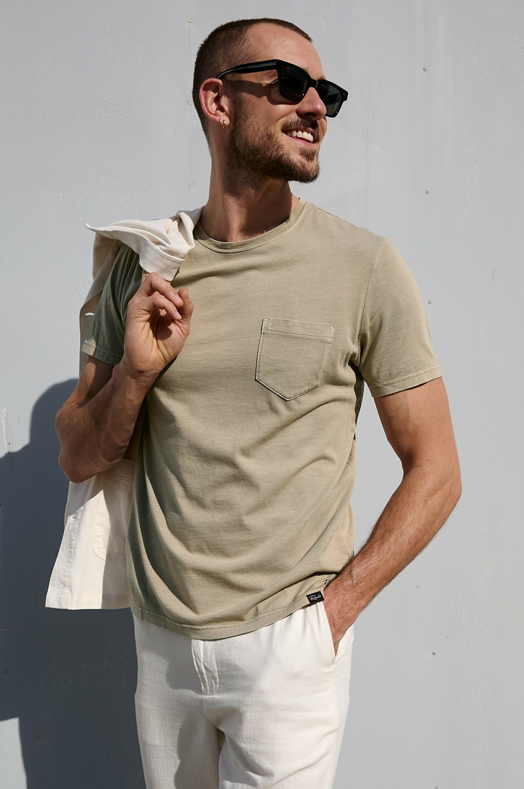 JOHNNY T-SHIRT - DESERT SAND| Rails outlet
