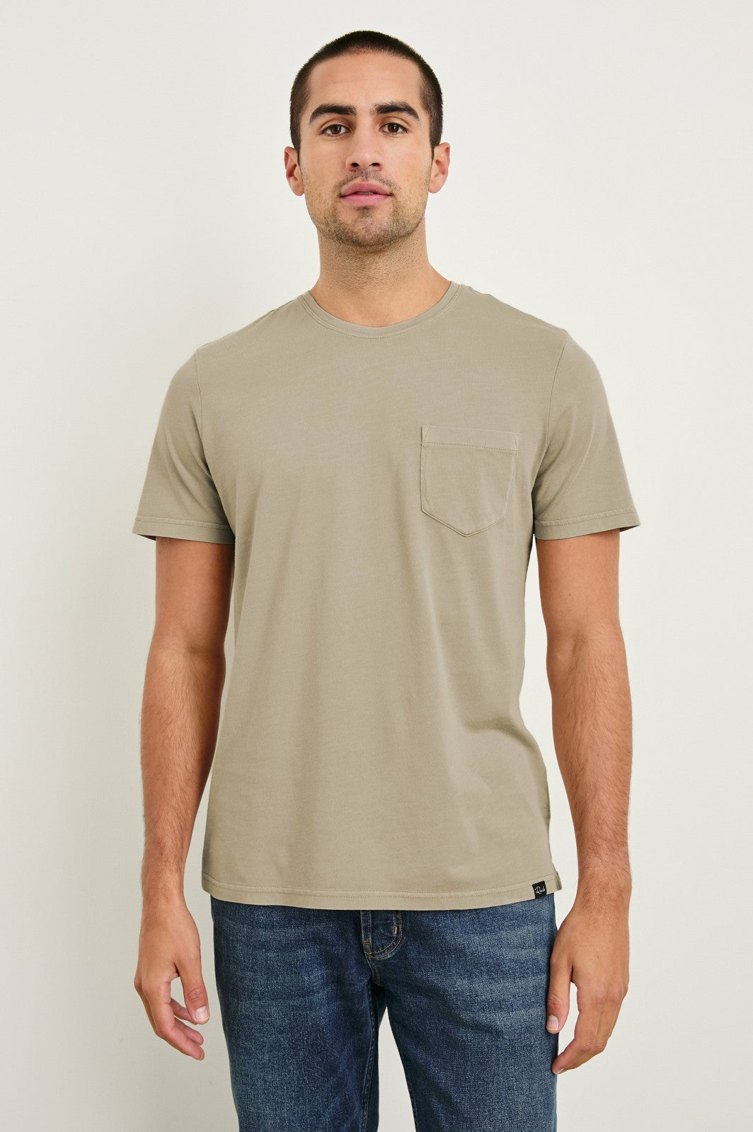 JOHNNY T-SHIRT - DESERT SAND| Rails outlet
