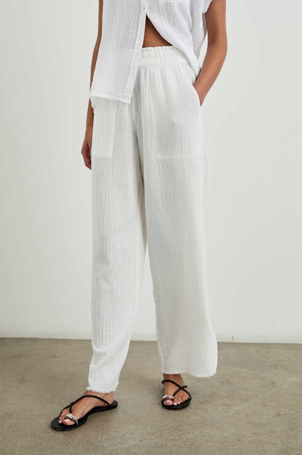 LEON PANT - WHITE| Rails online