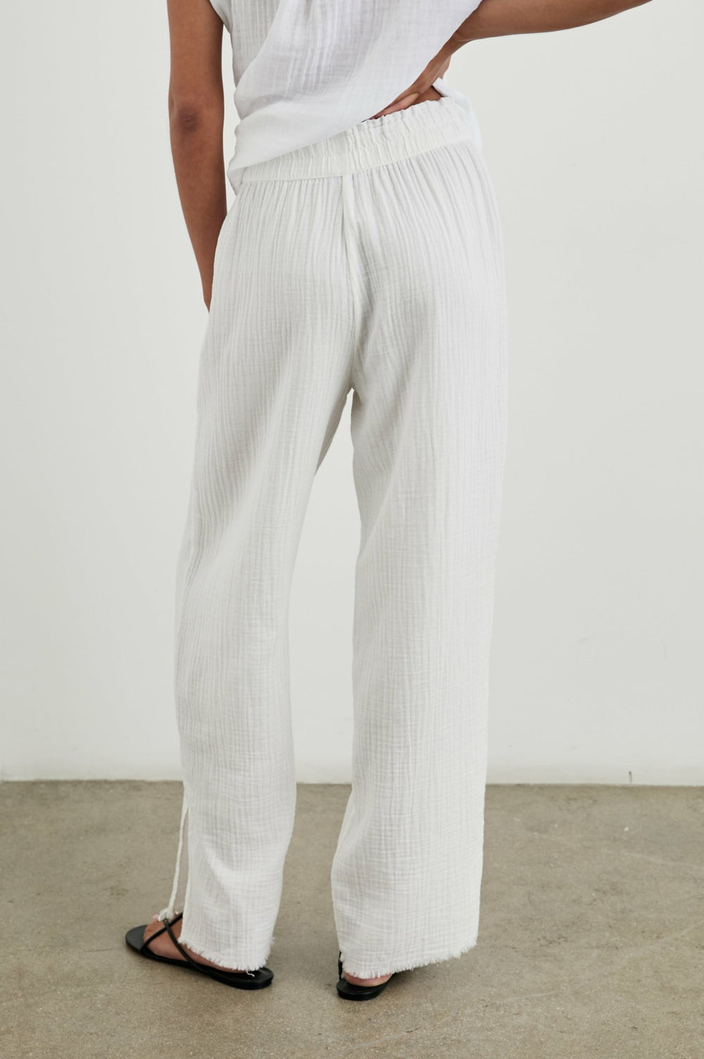 LEON PANT - WHITE| Rails online