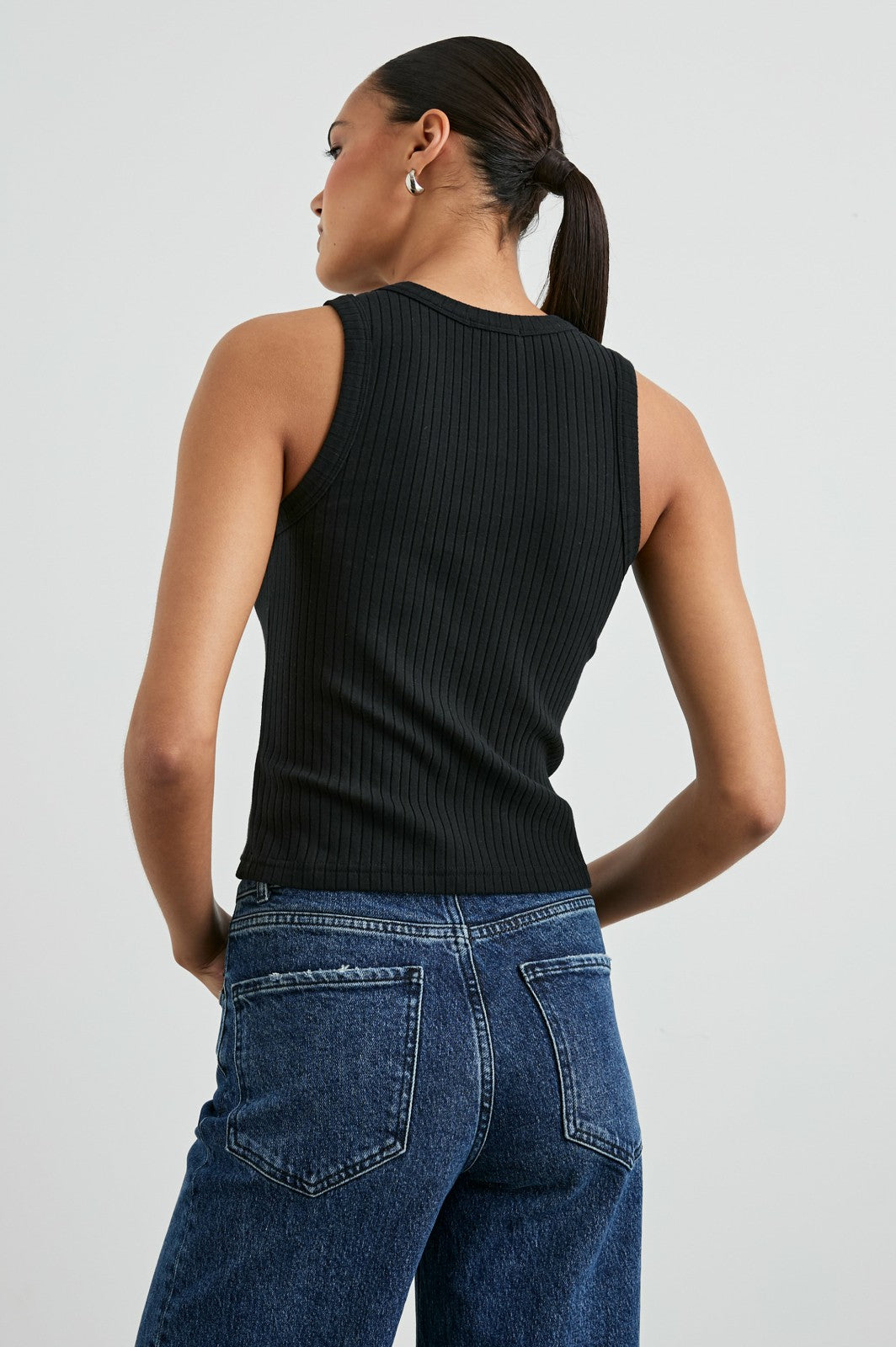 THE RACER TANK - TRUE BLACK| Rails online
