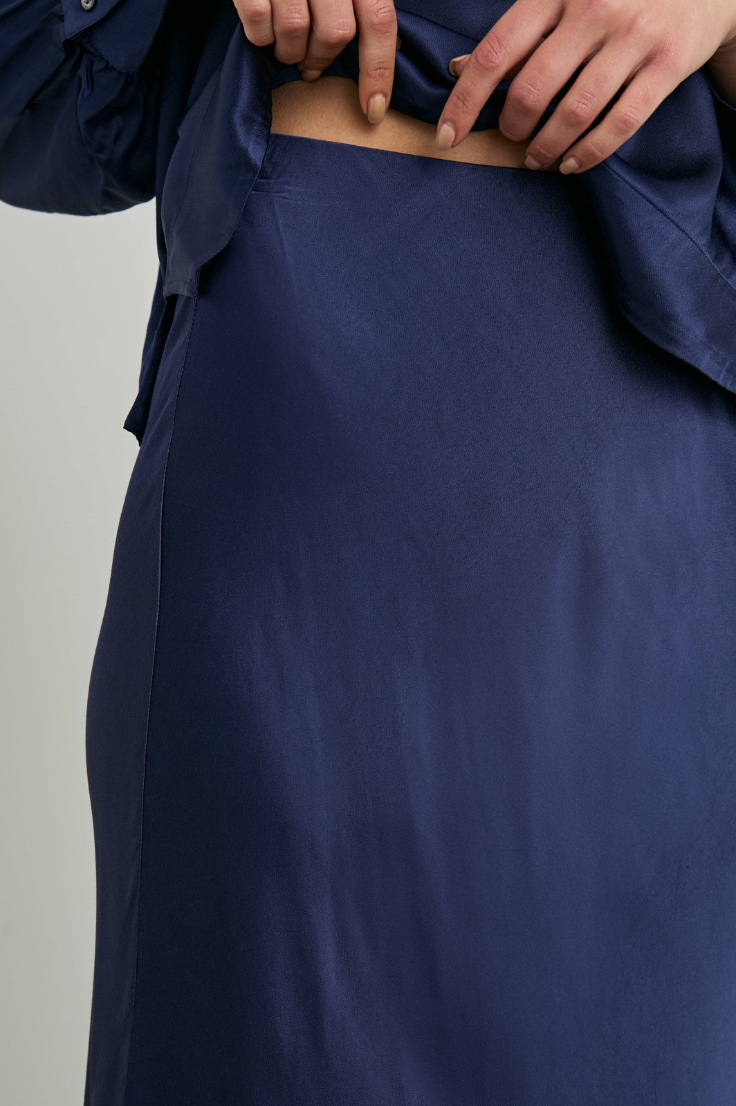 ANYA SKIRT - NAVY| Rails online