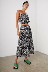 EVY TOP - CONTOUR LINES| Rails sale