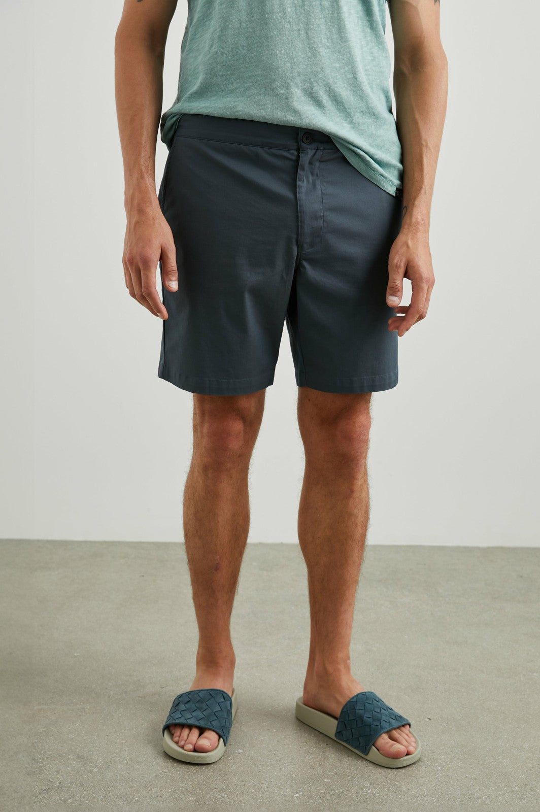 LAGUNA SHORT - SLATE GREY| Rails online
