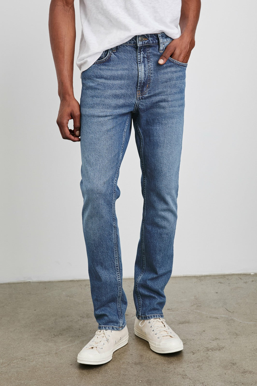 CLAYTON SLIM STRAIGHT - AUTHENTIC 10 YEAR| Rails near me