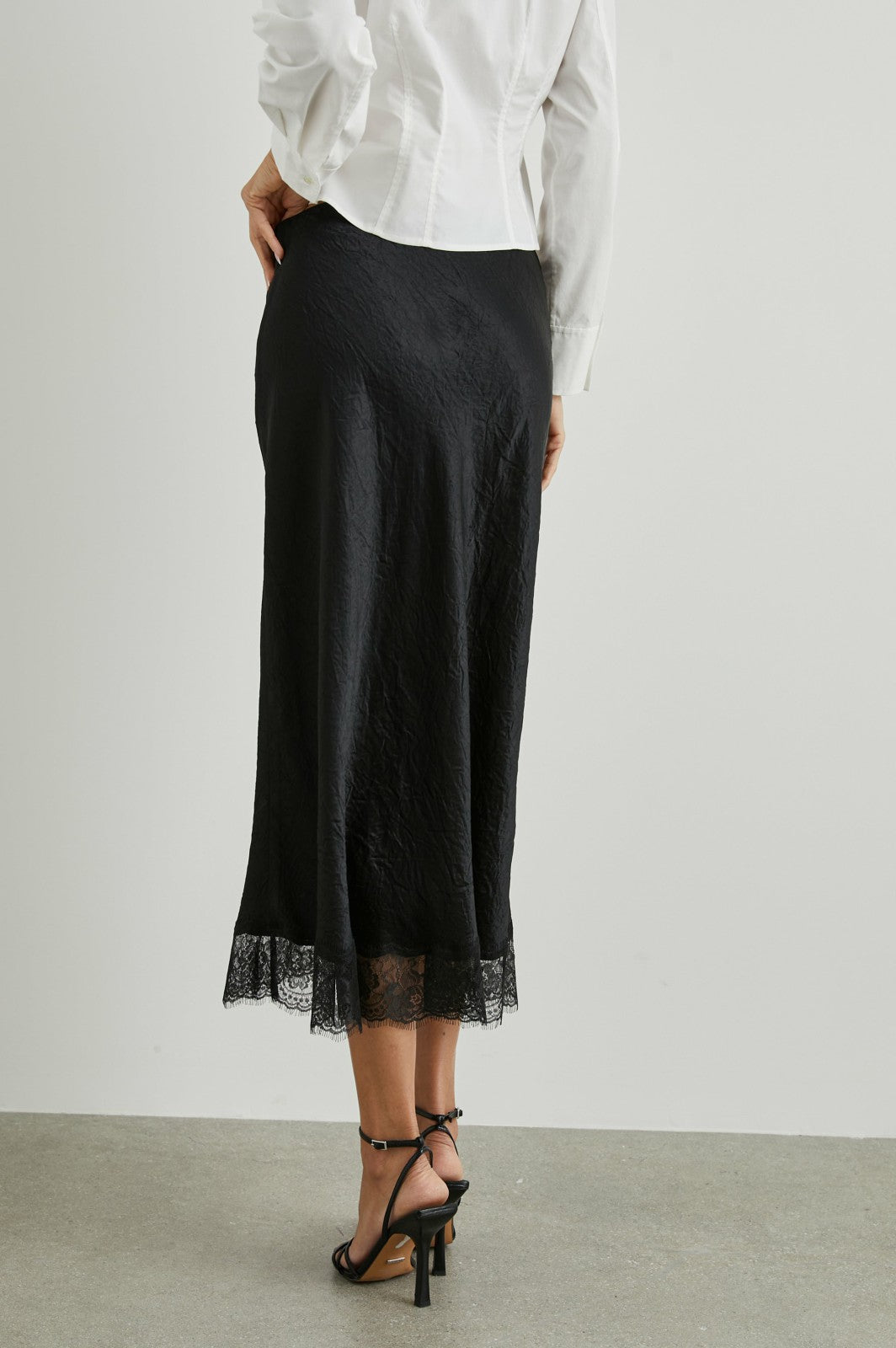 EBONY SKIRT - BLACK| Rails near me