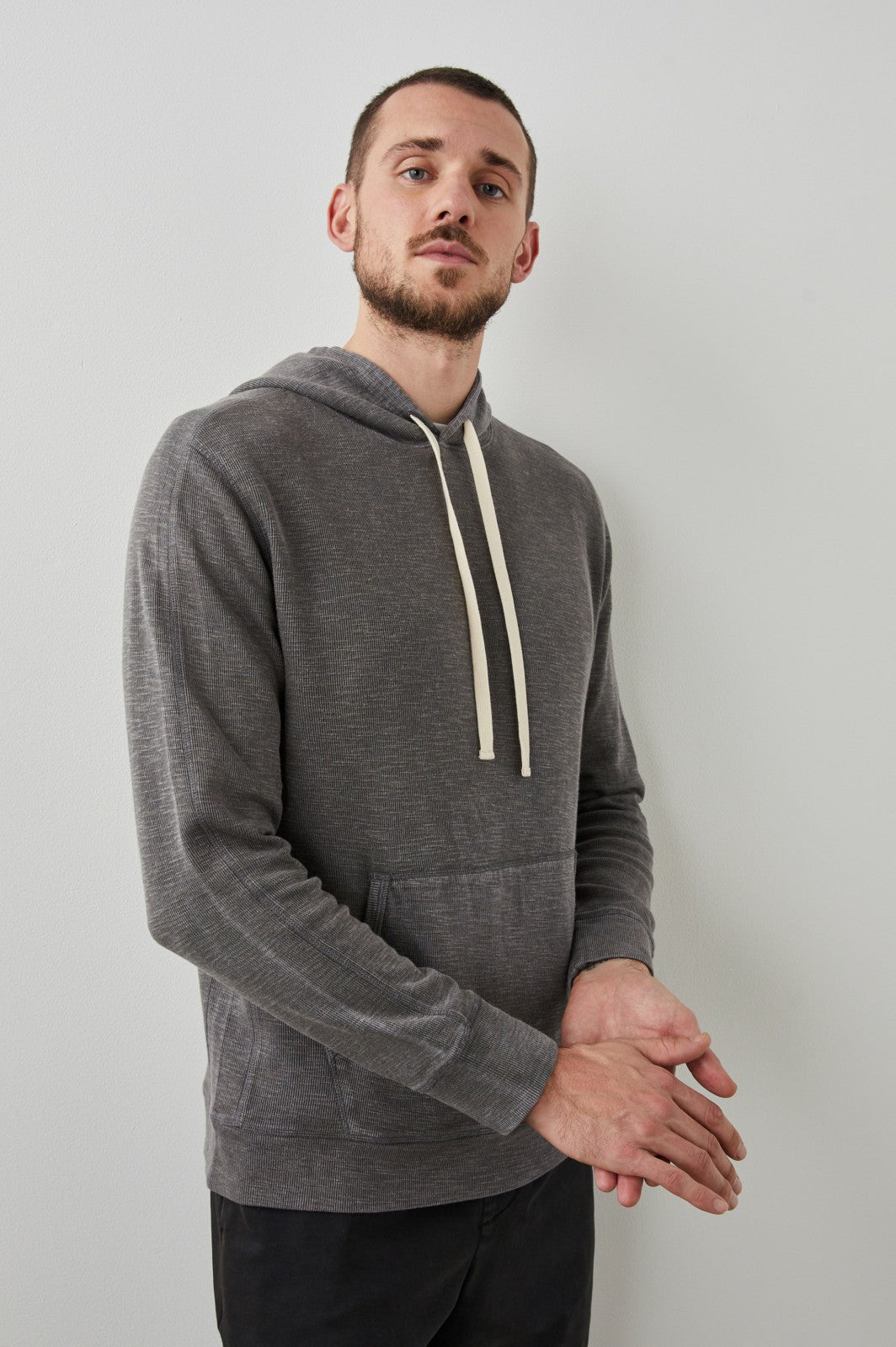 MAMMOTH NEW HOODIE - WASHED BLACK| Rails on sale