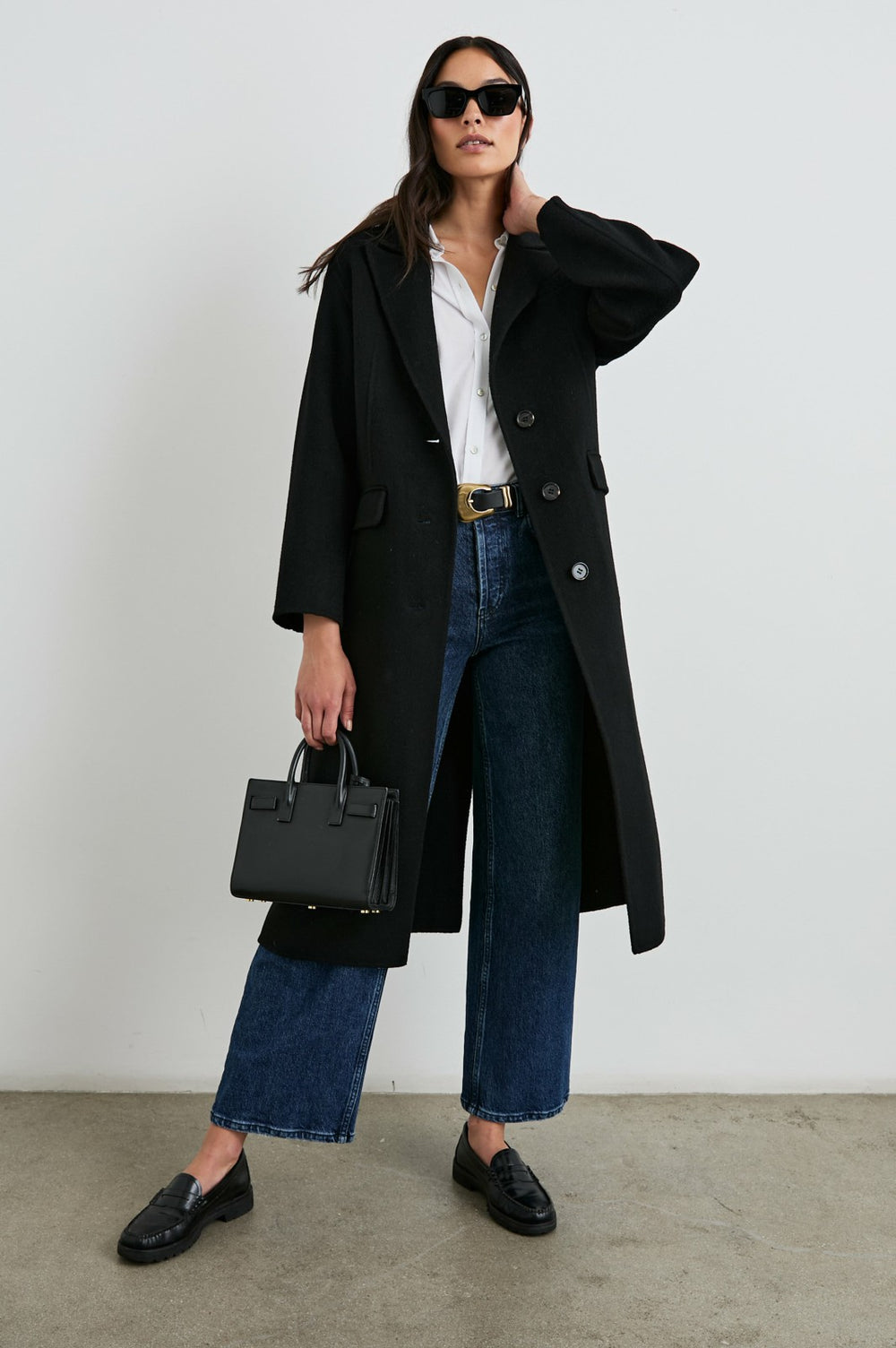 GALLERY COAT - BLACK| Rails near me