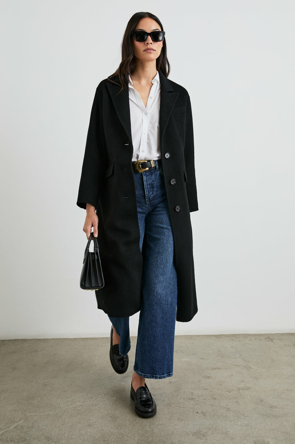 GALLERY COAT - BLACK| Rails near me