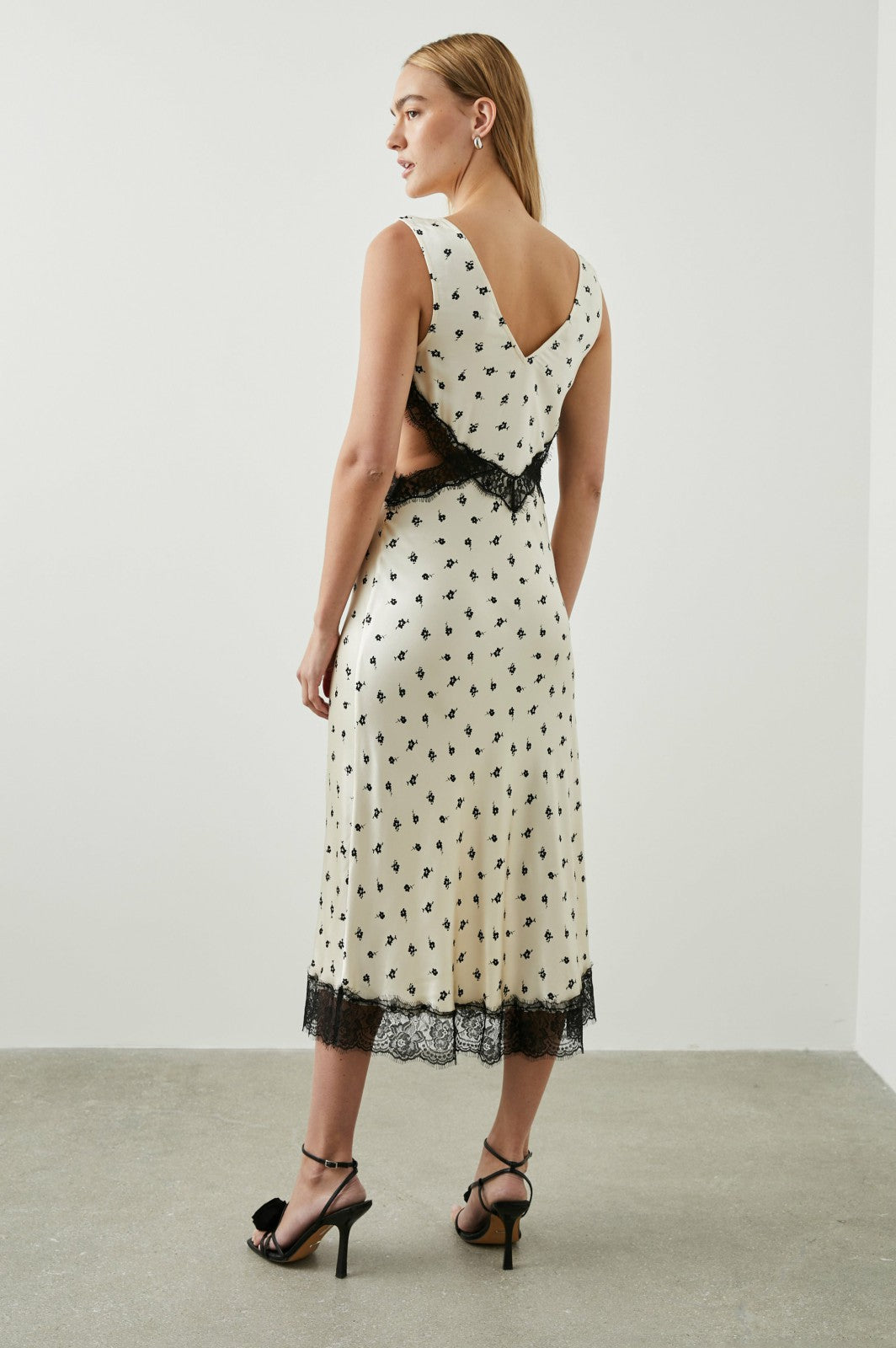 PANDORA DRESS - CHAMPAGNE FLORAL| Rails online
