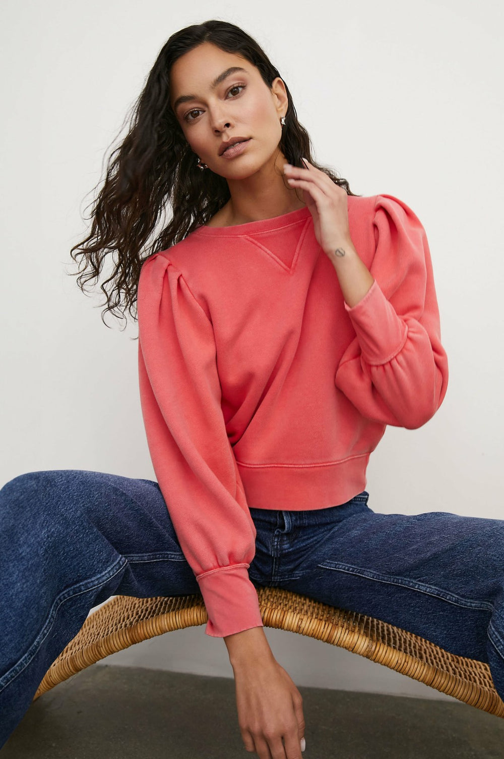 TIFFANY SWEATSHIRT - CHERRY| Rails near me