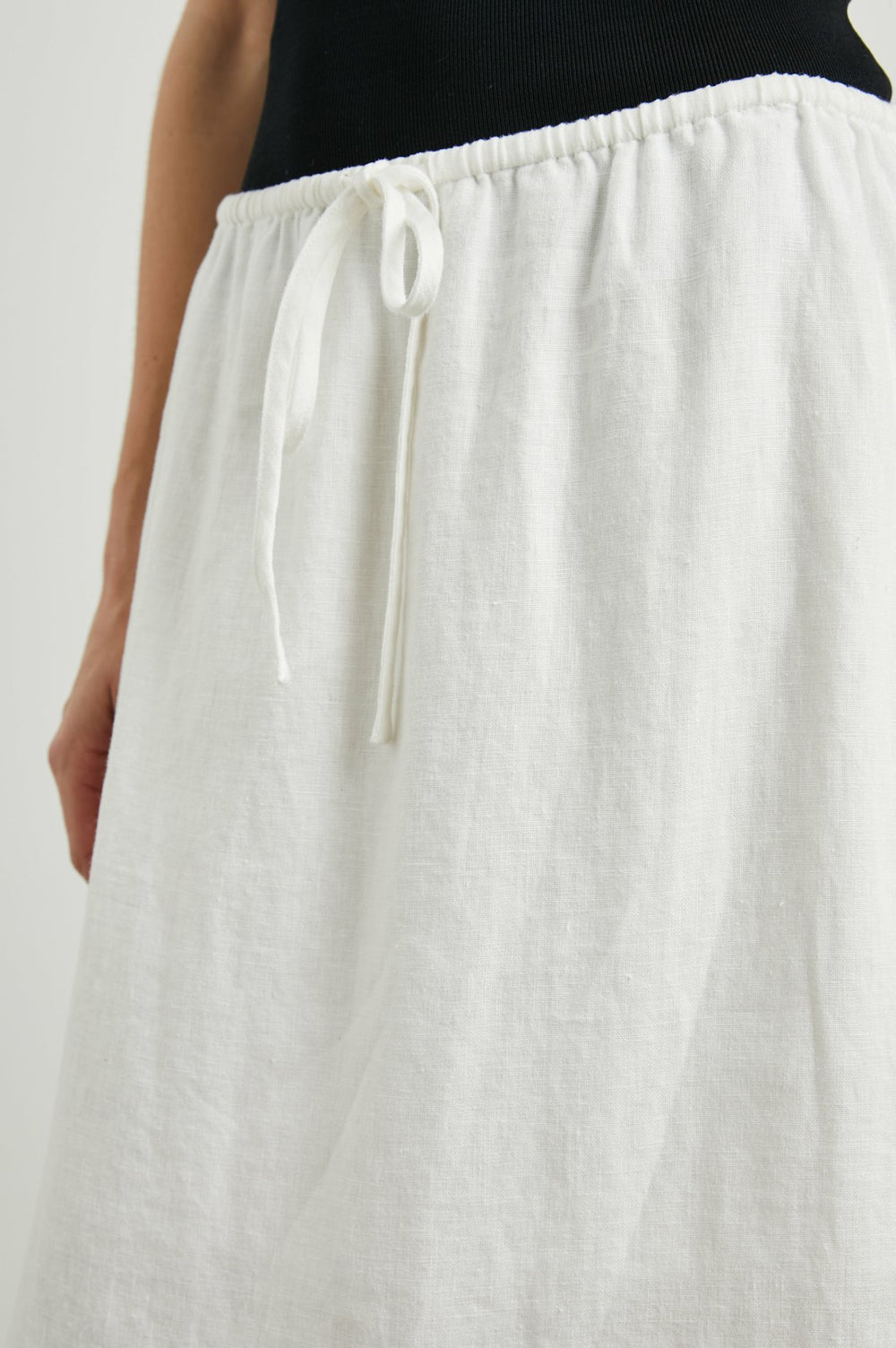 MONET SKIRT - White| Rails online