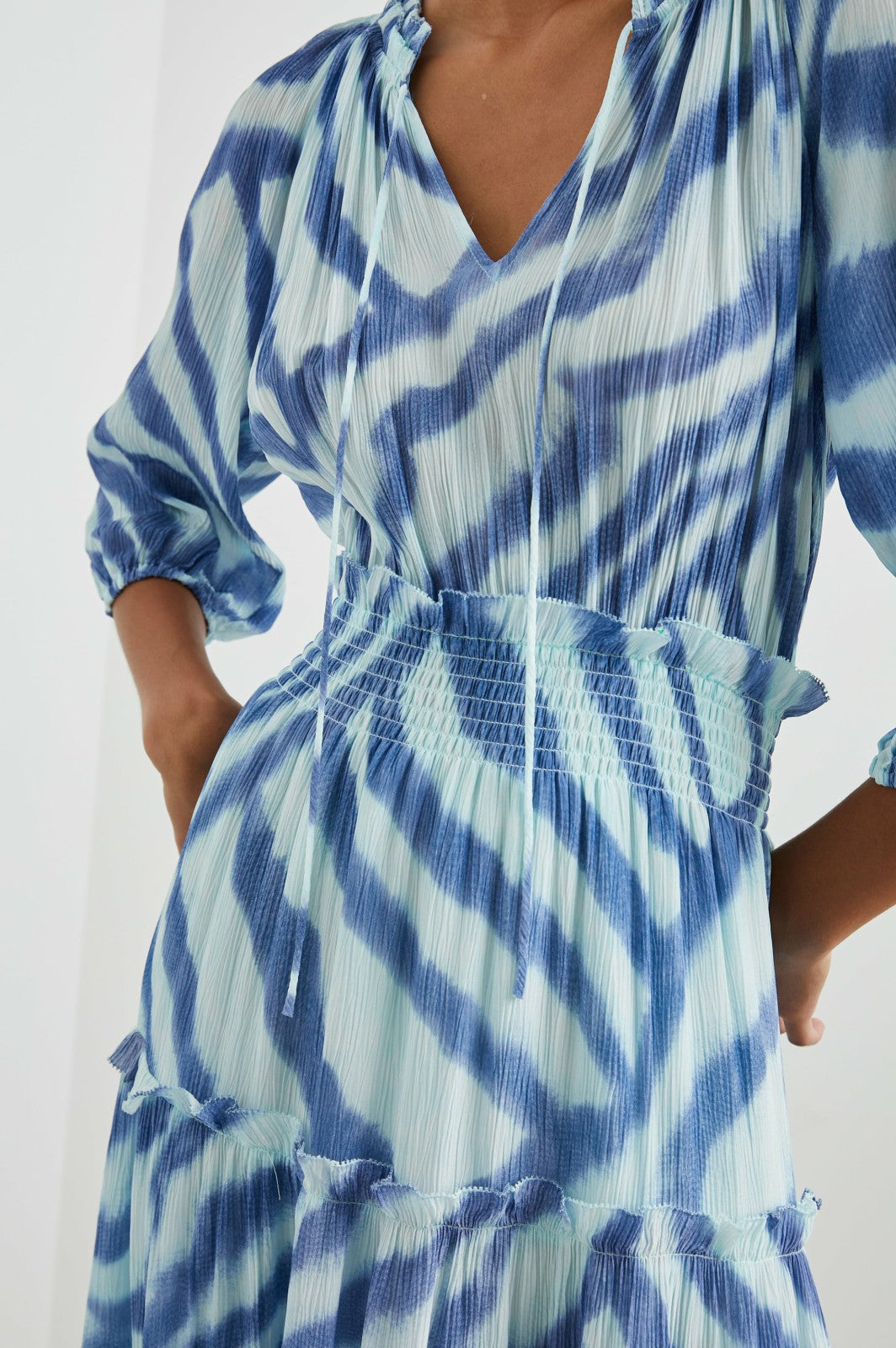 CATERINE DRESS - BLUE WATERCOLOR STRIPES| Rails US