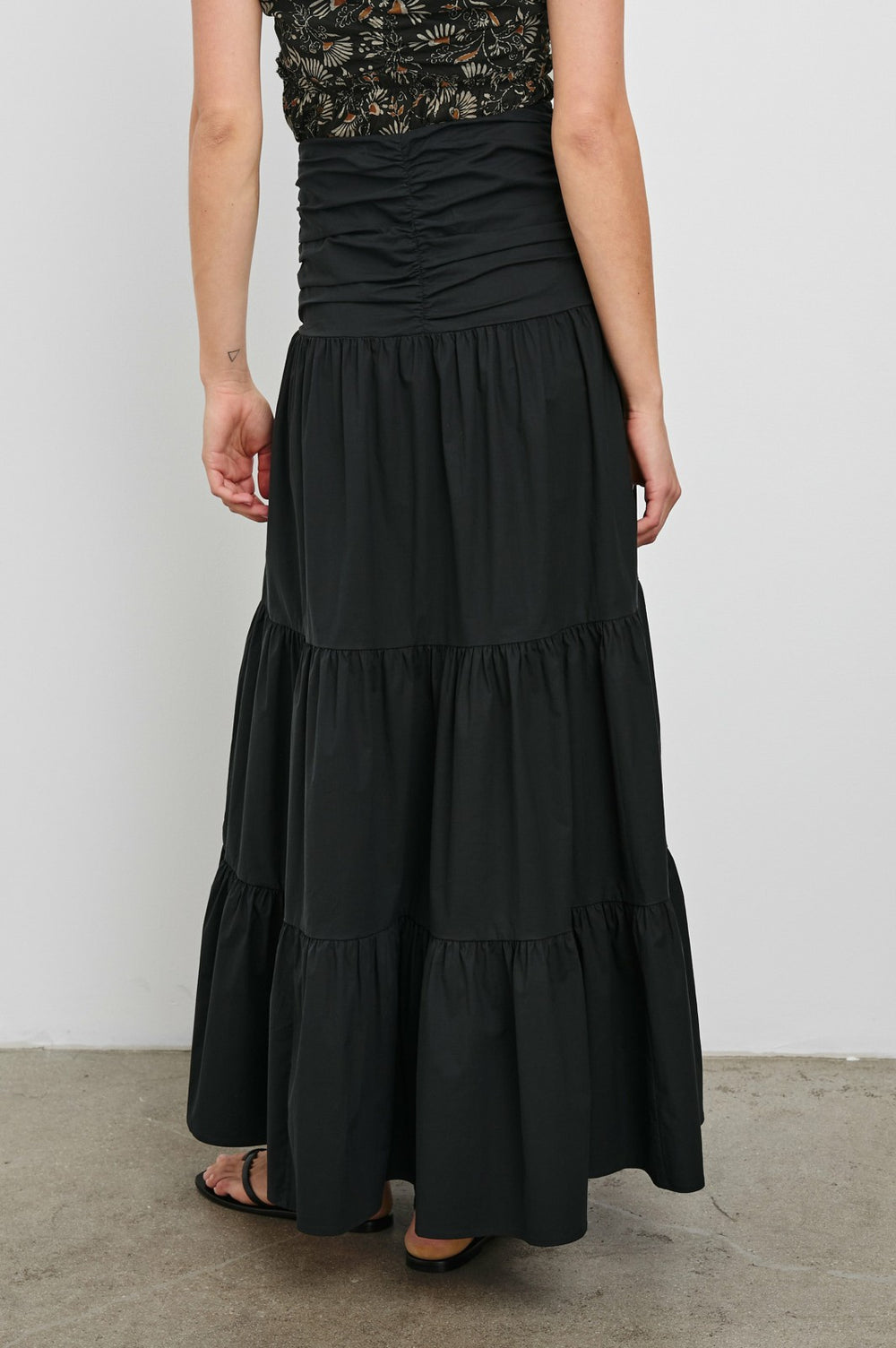 AGATHA SKIRT - BLACK| Rails online
