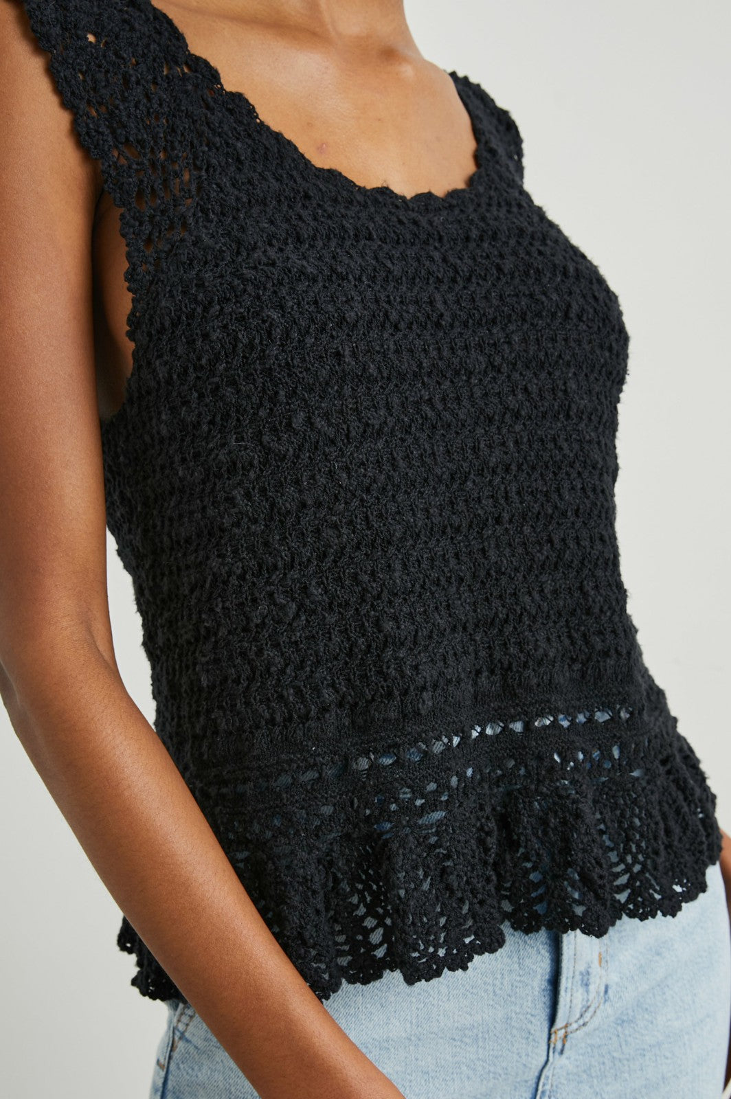 HATTIE TOP - BLACK| Rails US