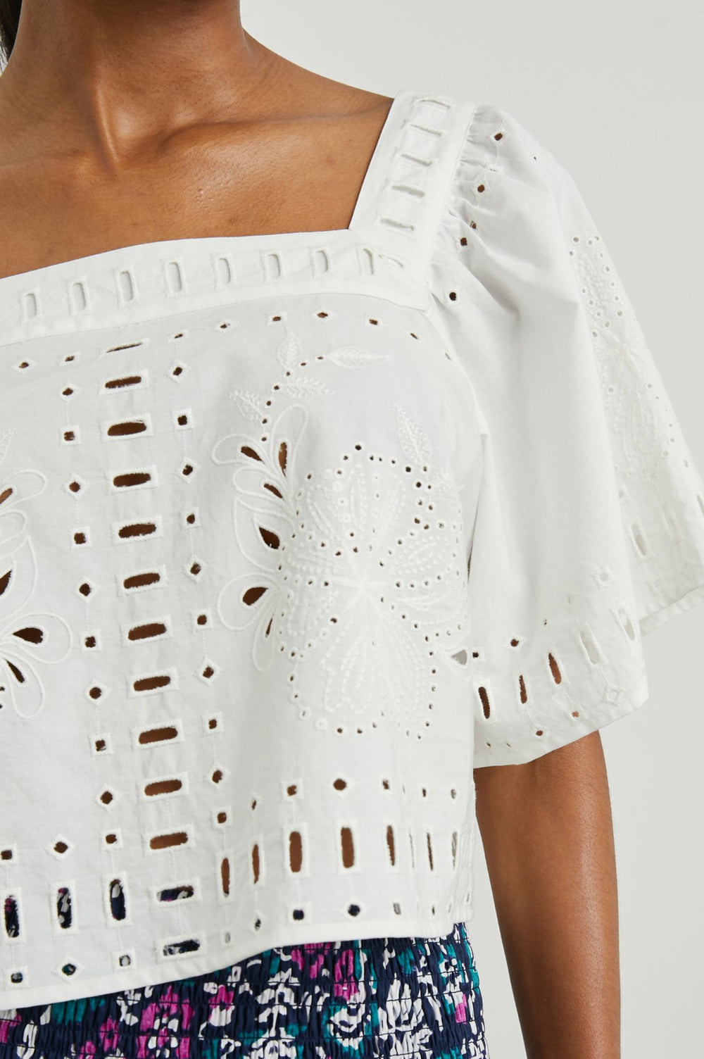 LAINE TOP - White| Rails near me