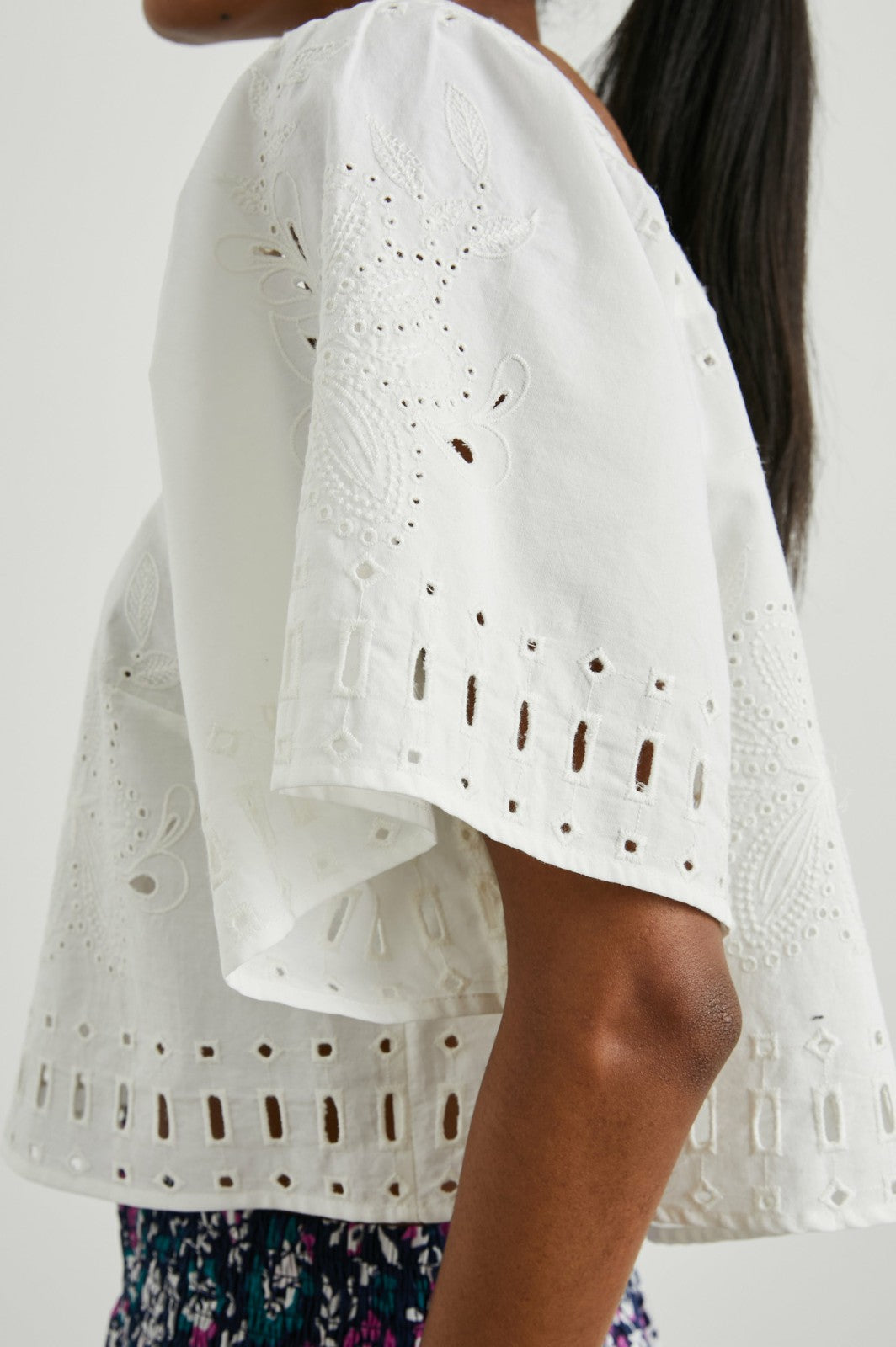 LAINE TOP - White| Rails near me