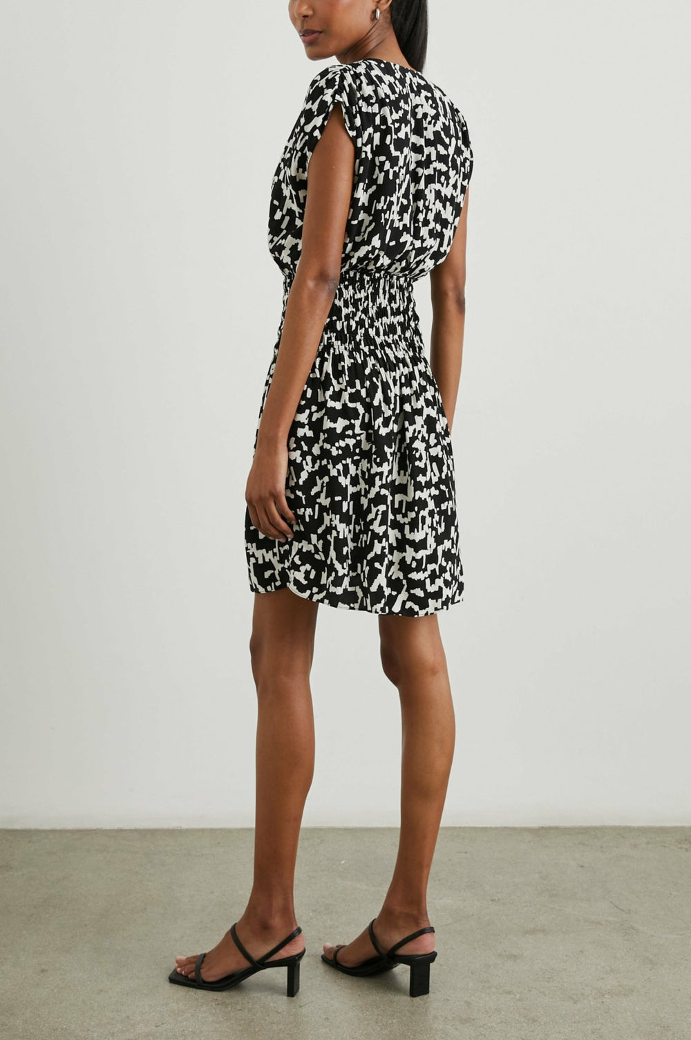 SIERA DRESS - EBONY TEXTURE| Rails near me