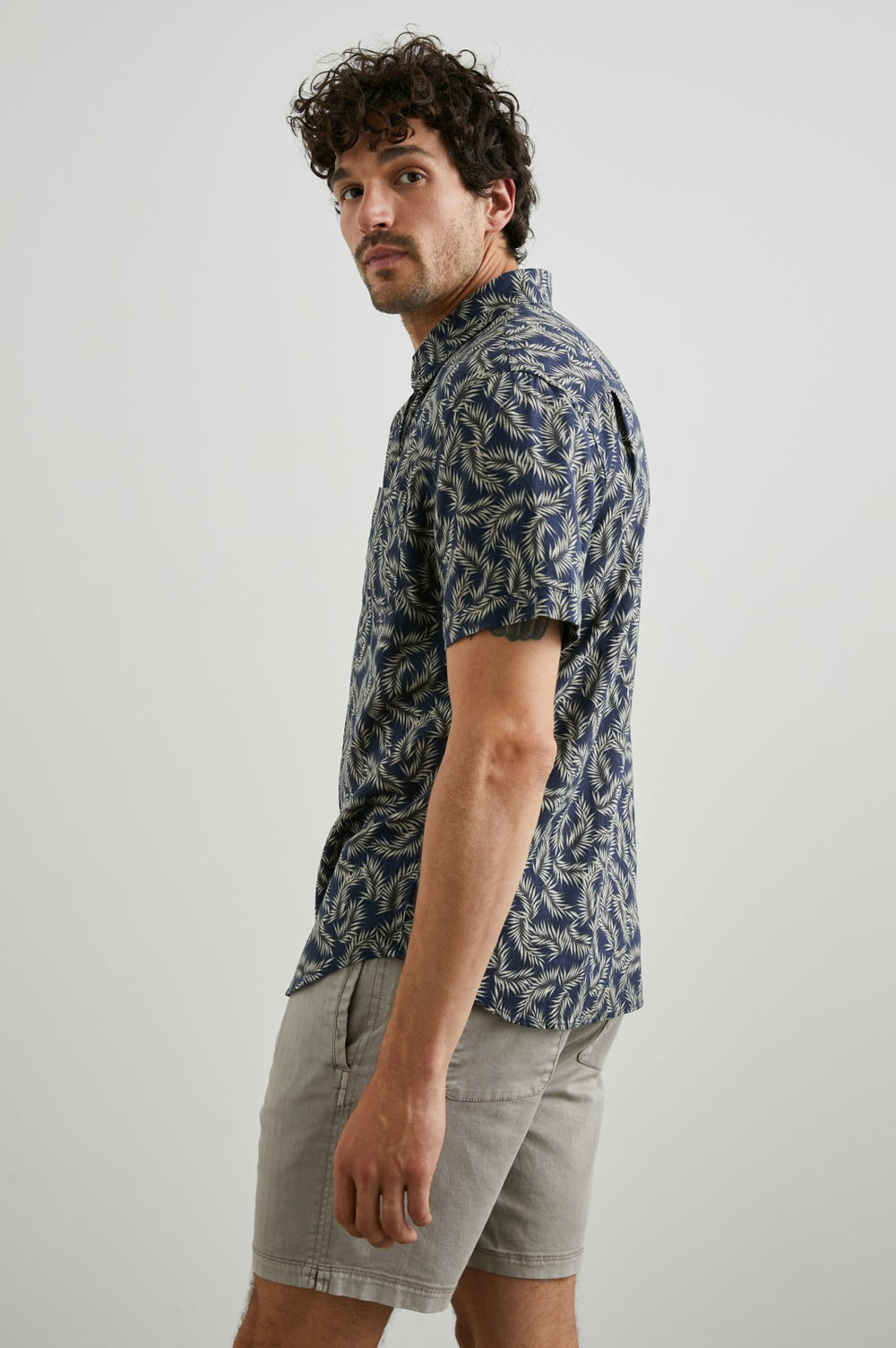 CARSON SHIRT - PALM AMERICANO NAVY| Rails online
