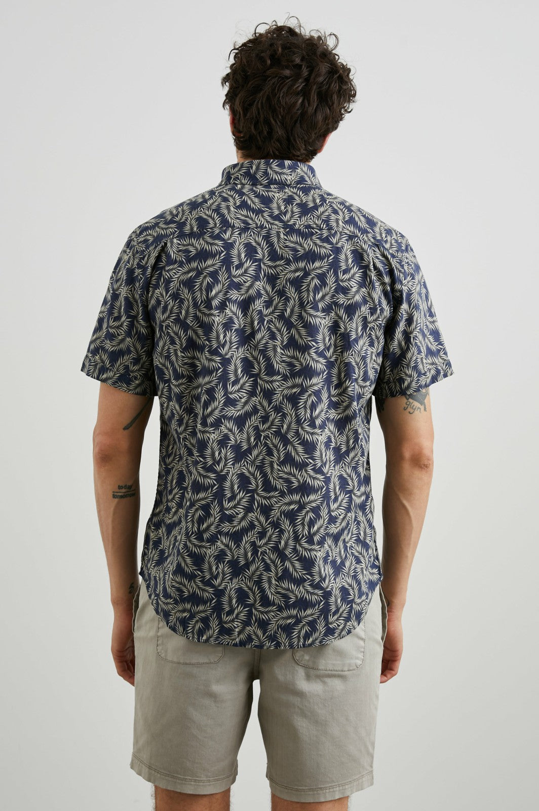 CARSON SHIRT - PALM AMERICANO NAVY| Rails online