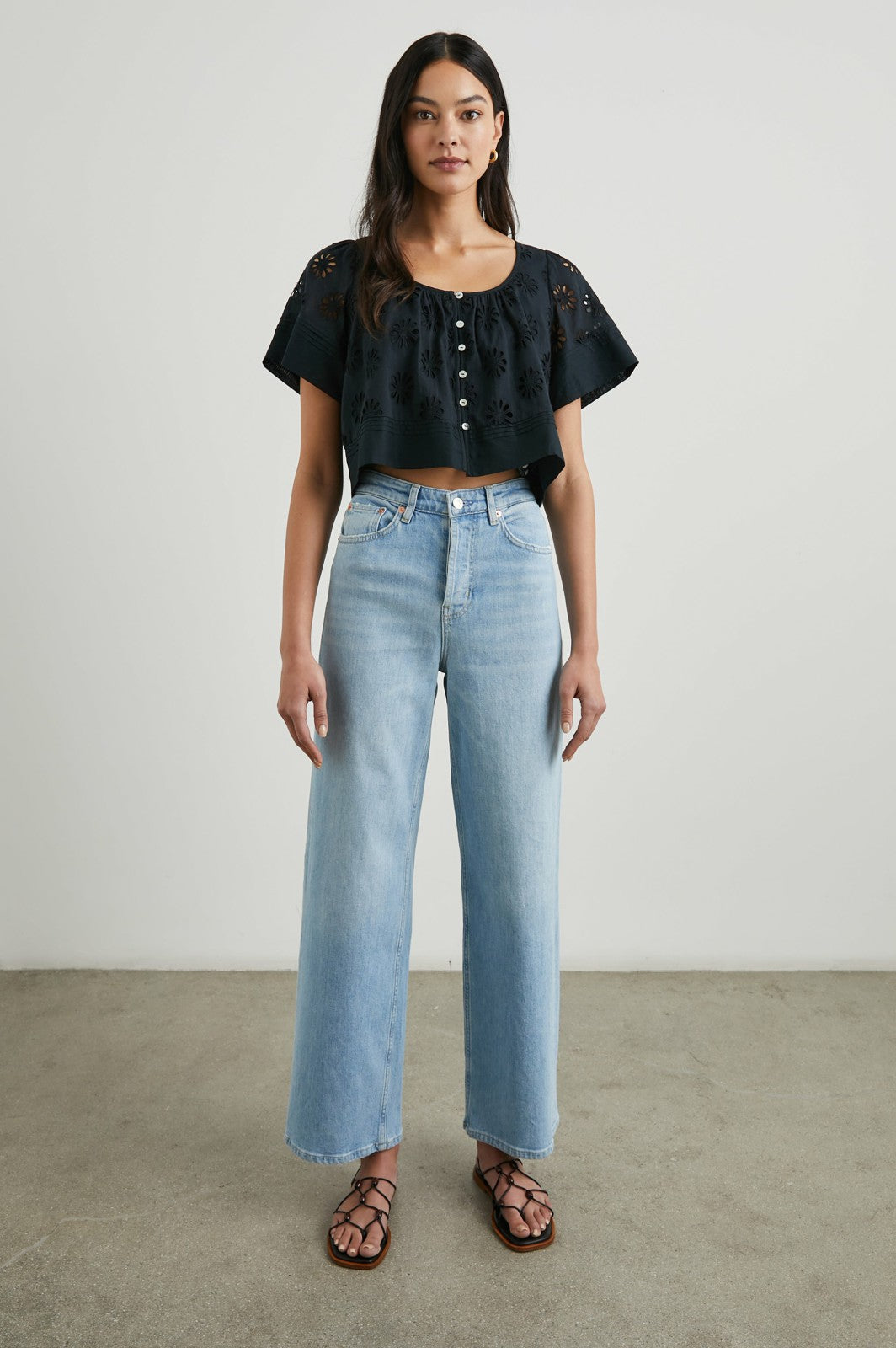 BAMBINA TOP - BLACK| Rails near me