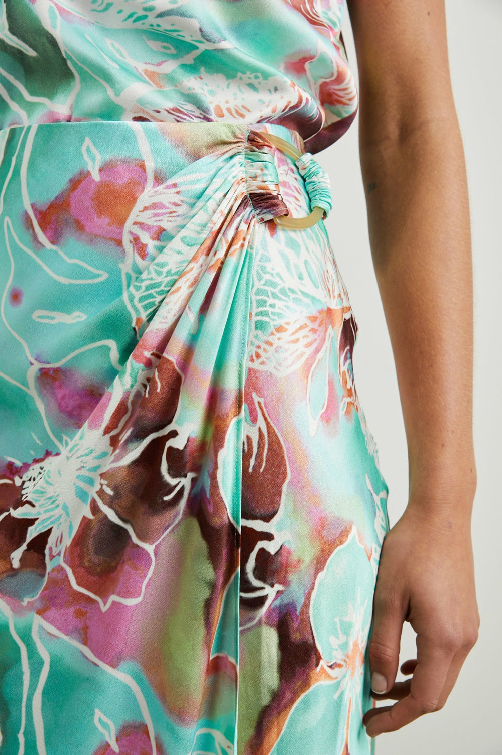 SAMPHA SKIRT - KAUAI FLORAL| Rails on sale