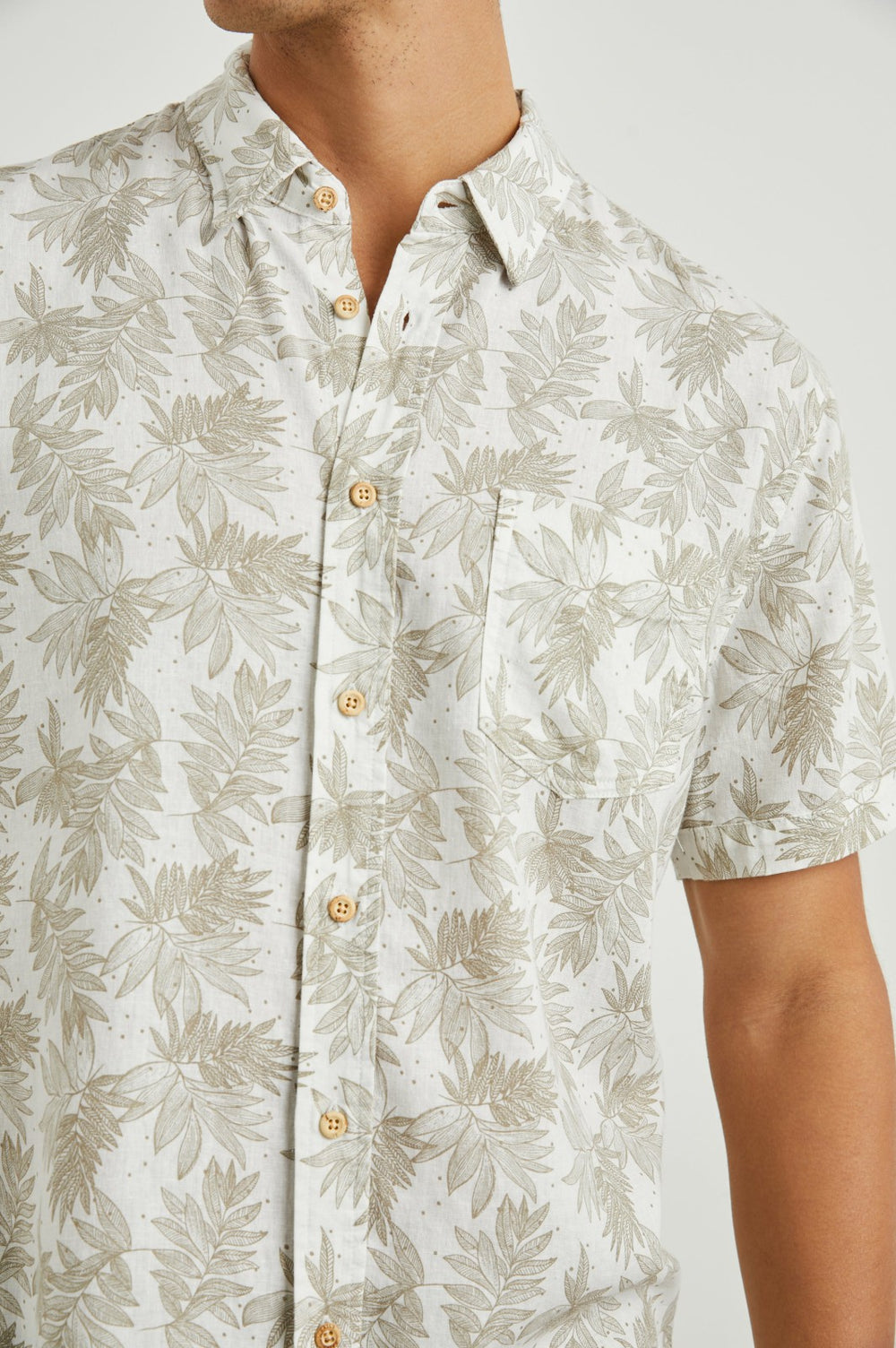CARSON SHIRT - DOTTED FRONDS SENECA| Rails near me
