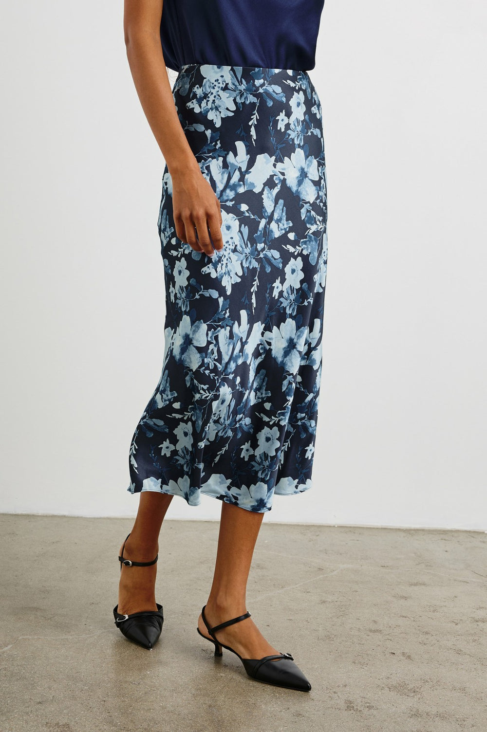 ANYA SKIRT - INDIGO BLOSSOMS| Rails near me