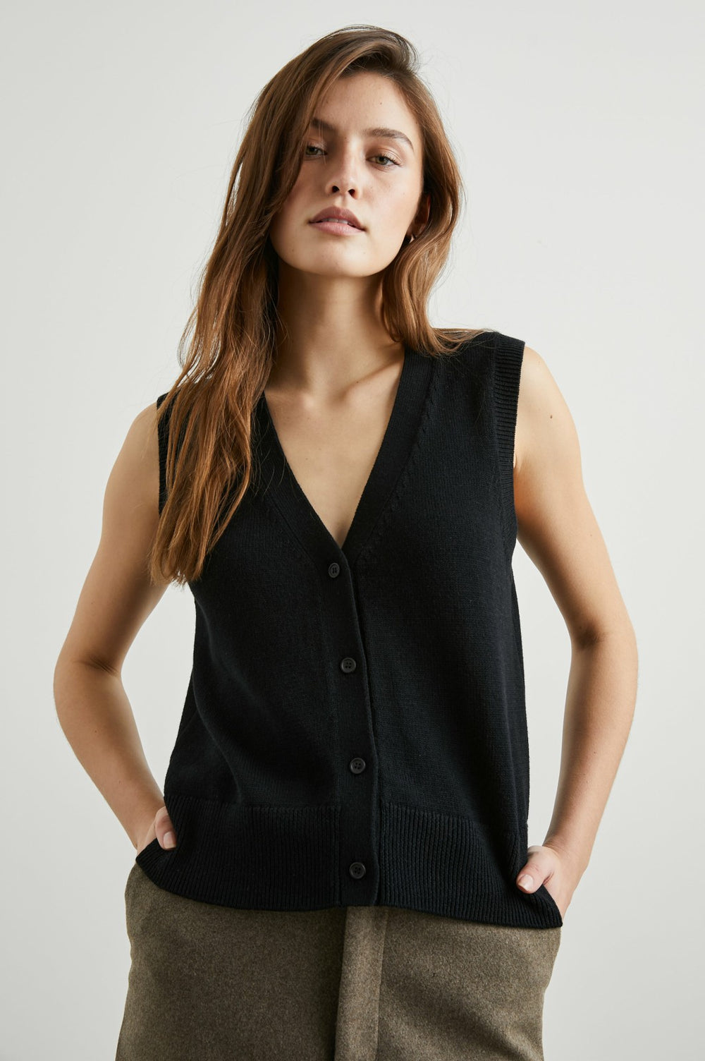 ANNIKA VEST - JET BLACK| Rails near me