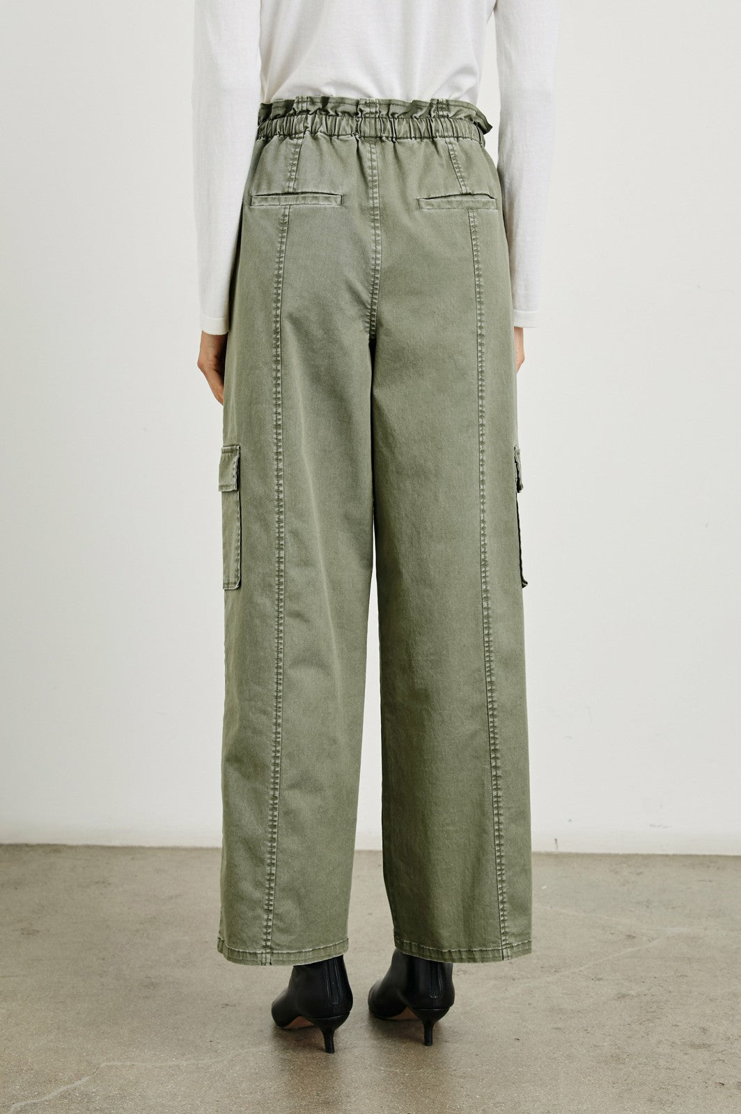 BODIE PANT - DARK OLIVE| Rails near me