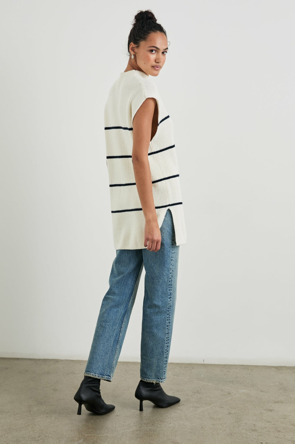 ETTA SWEATER - IVORY NAVY STRIPE| Rails discount