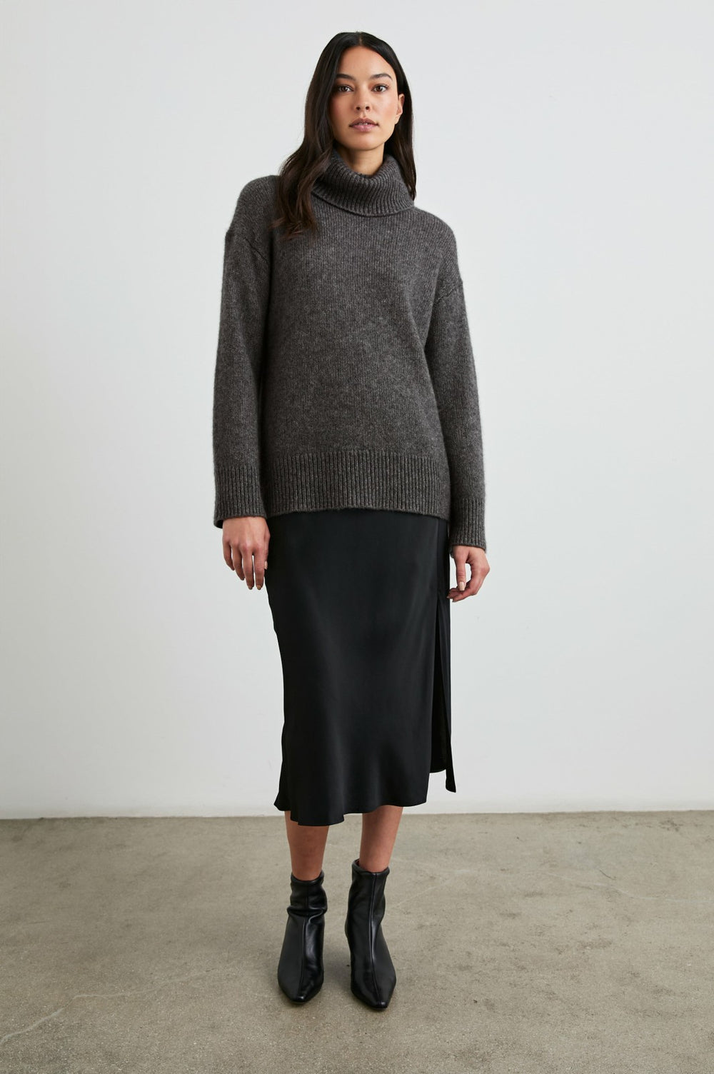 NADINE SWEATER - THUNDER| Rails online