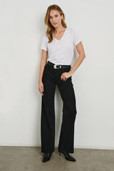 CLASSIC V NECK T-SHIRT - WHITE| Rails outlet