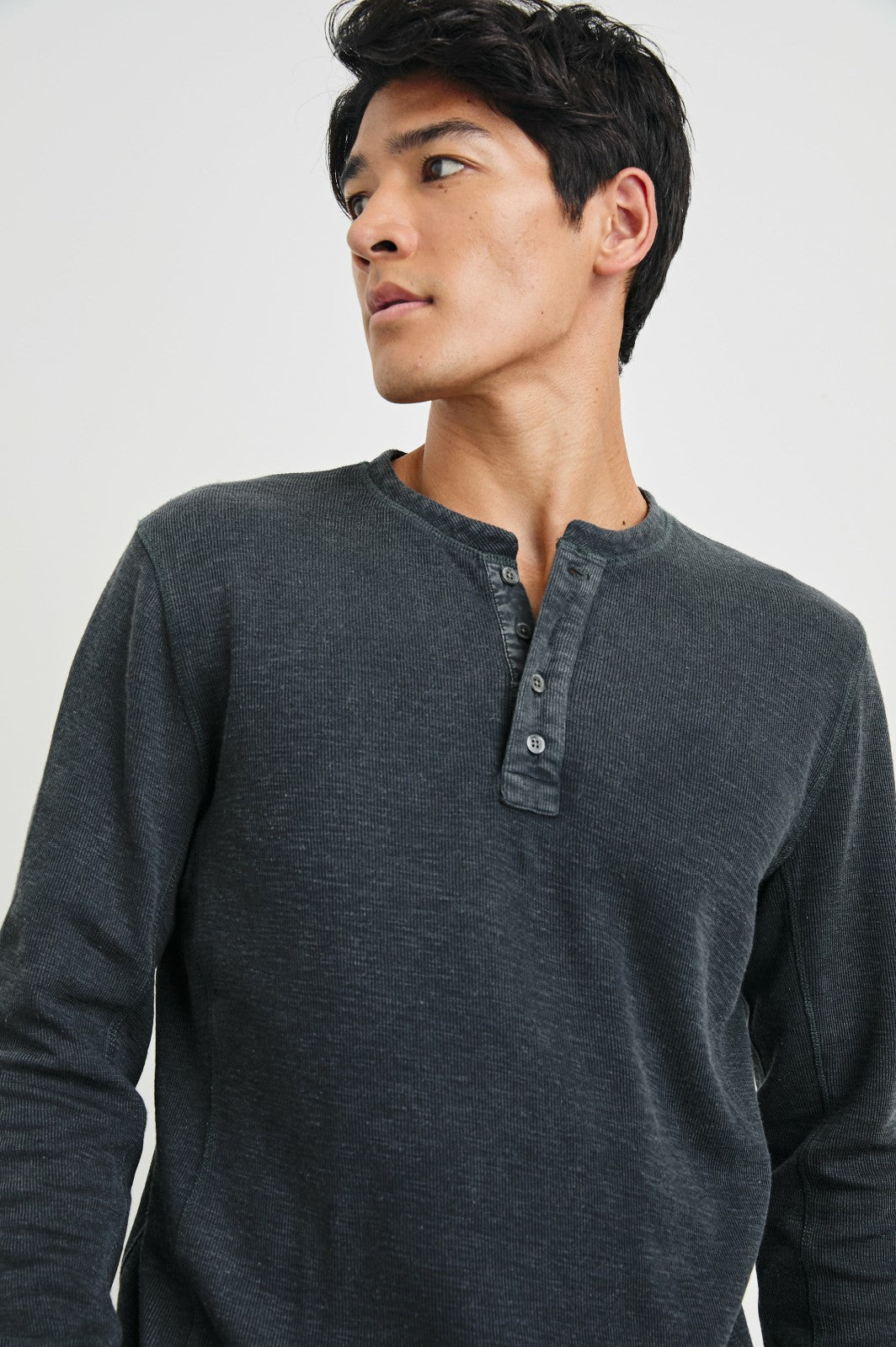 SOTO HENLEY - WASHED BLACK| Rails near me