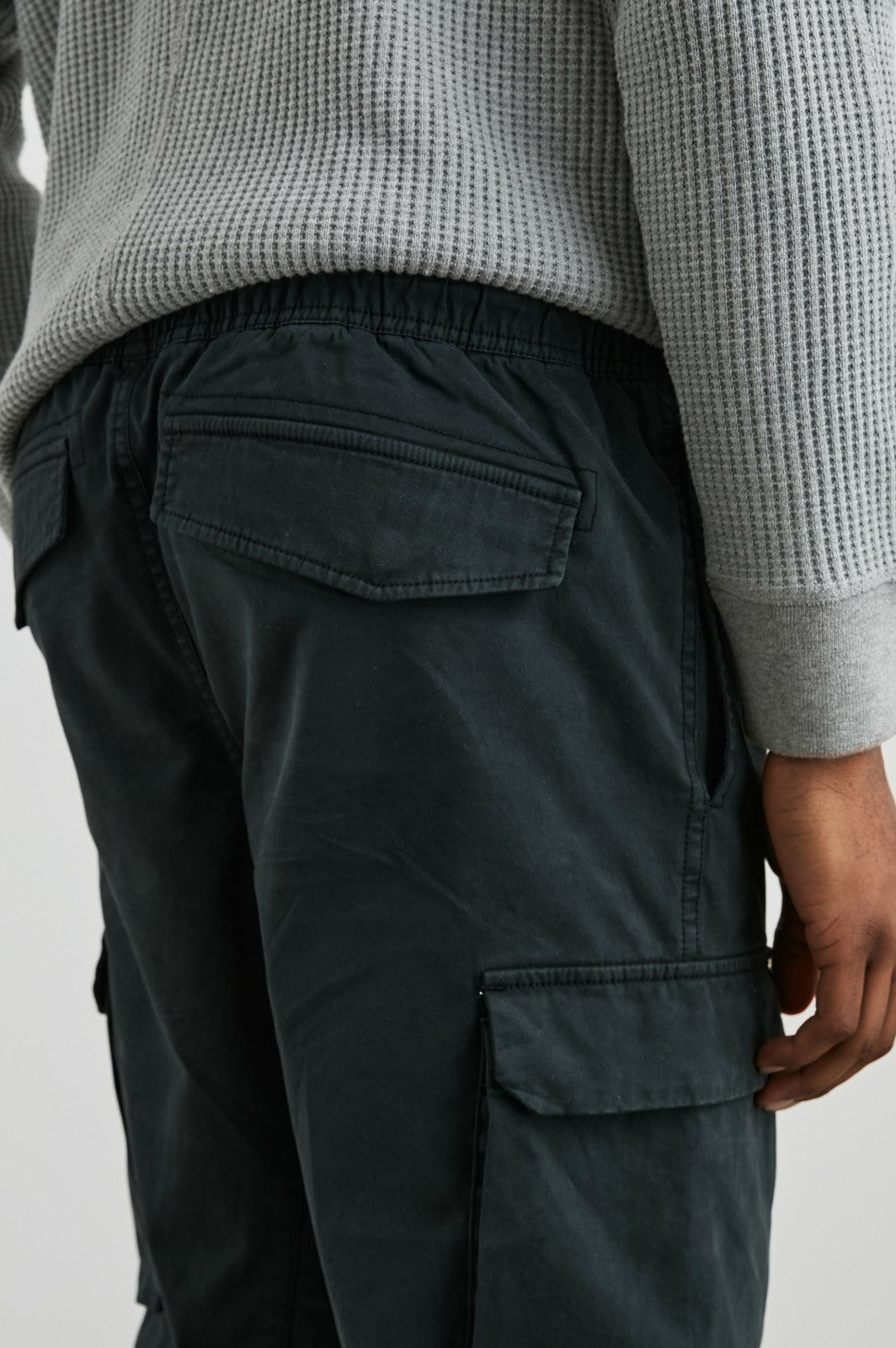 JAIDEN PANT - BLACK| Rails discount