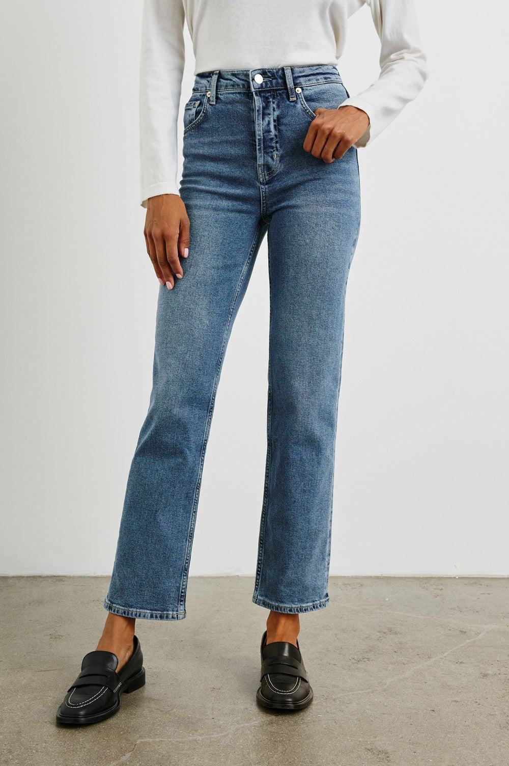 TOPANGA STRAIGHT - BLUE STONE| Rails US