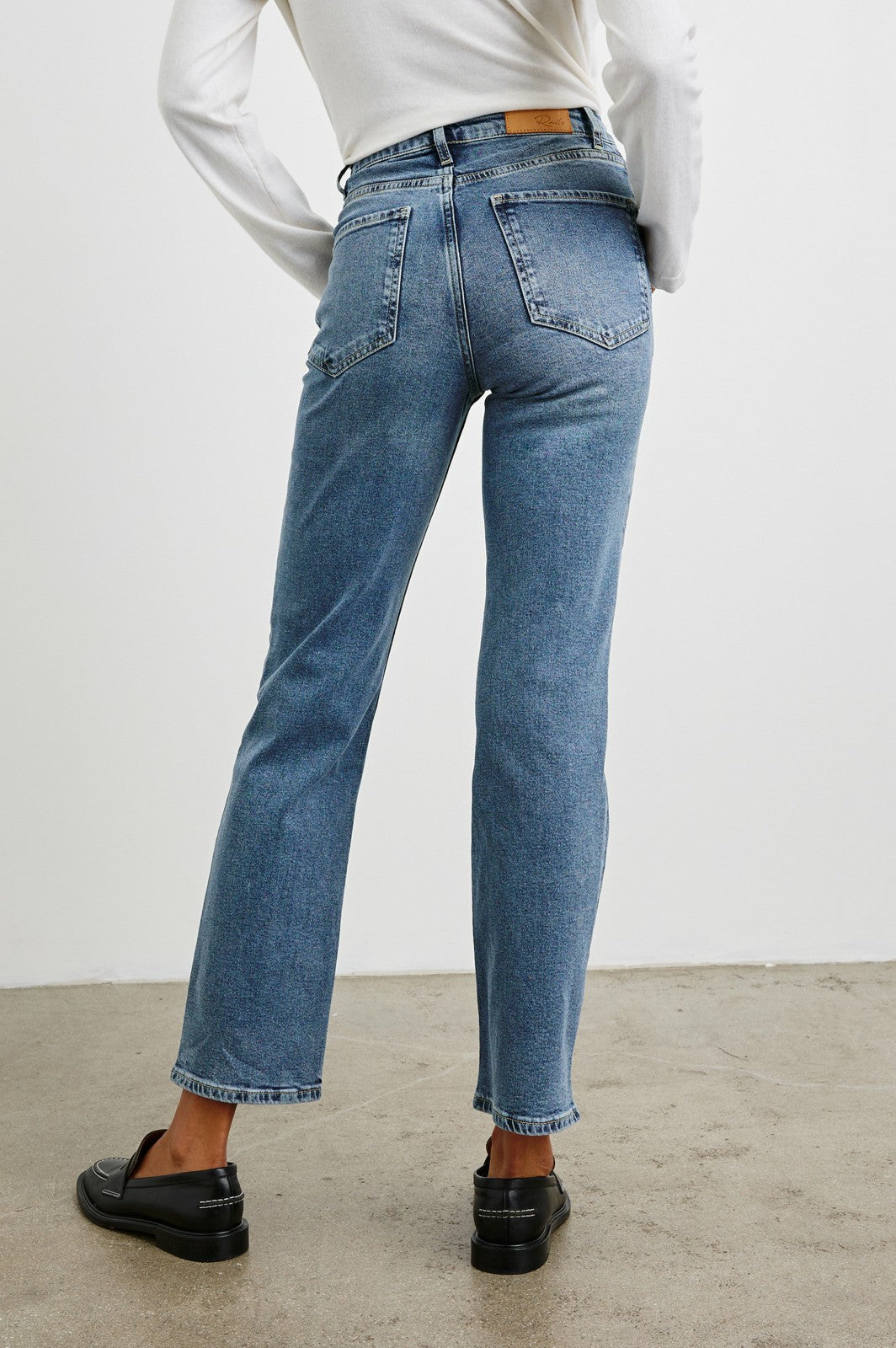 TOPANGA STRAIGHT - BLUE STONE| Rails US