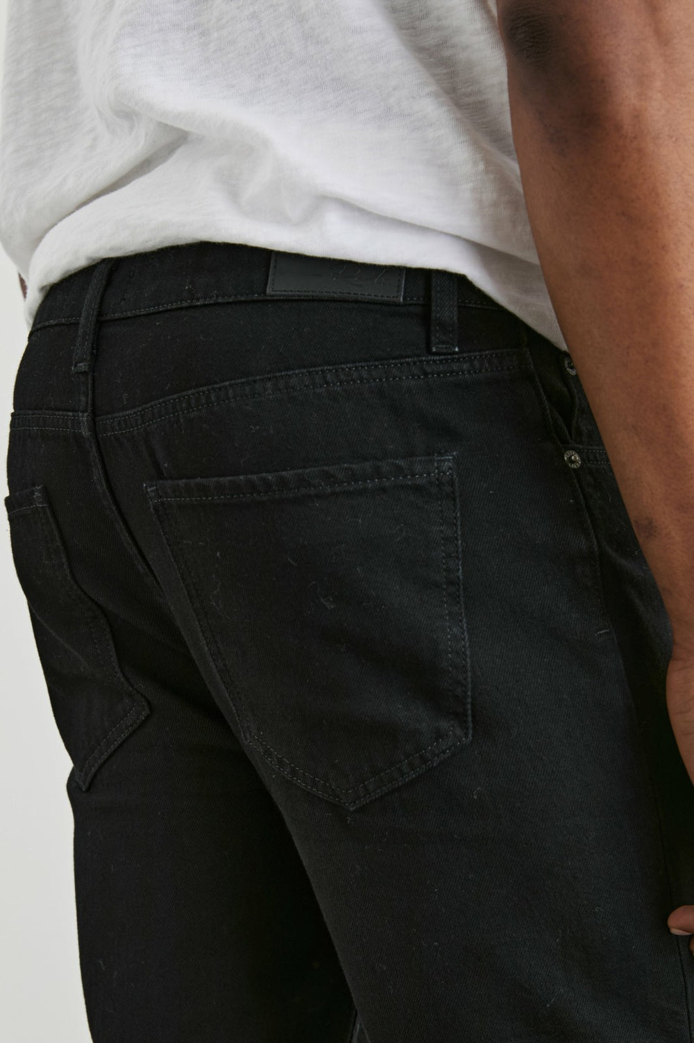 CLAYTON SLIM STRAIGHT - DARK BLACK| Rails on sale