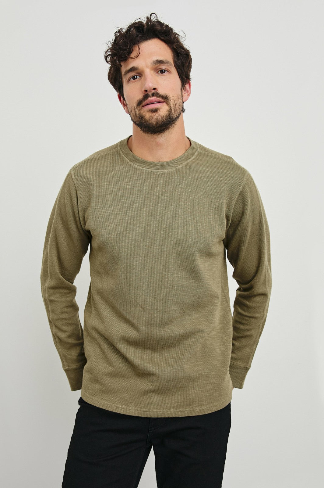 RHEESE LONG SLEEVE TEE - GREEN OLIVE| Rails near me