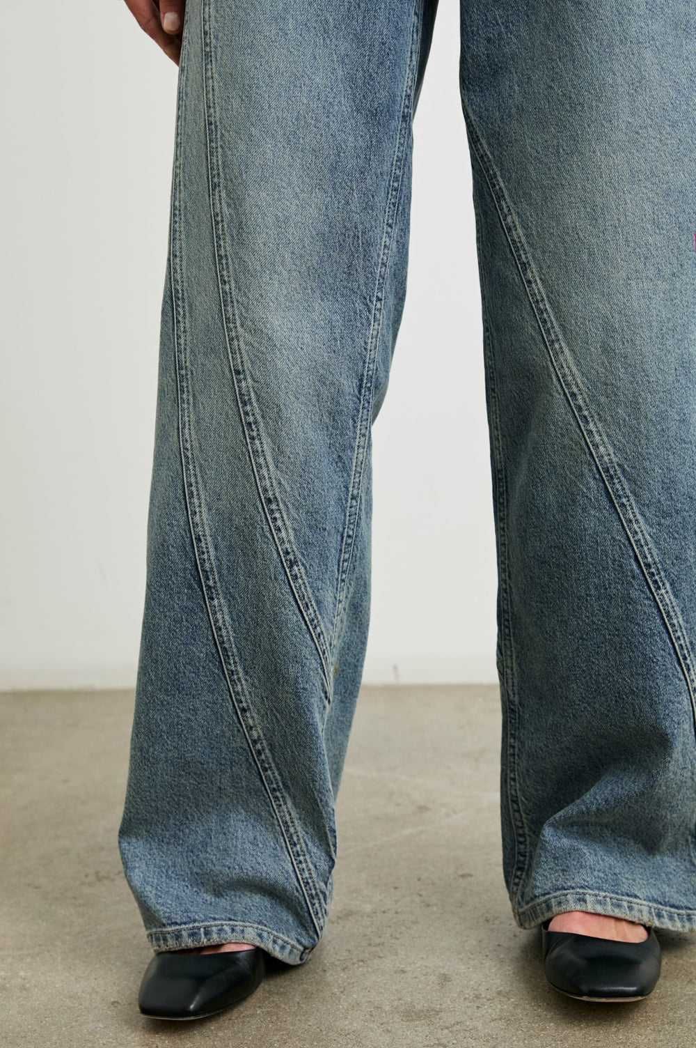 GETTY TWIST SEAM WIDE LEG - DESERT SKY| Rails online