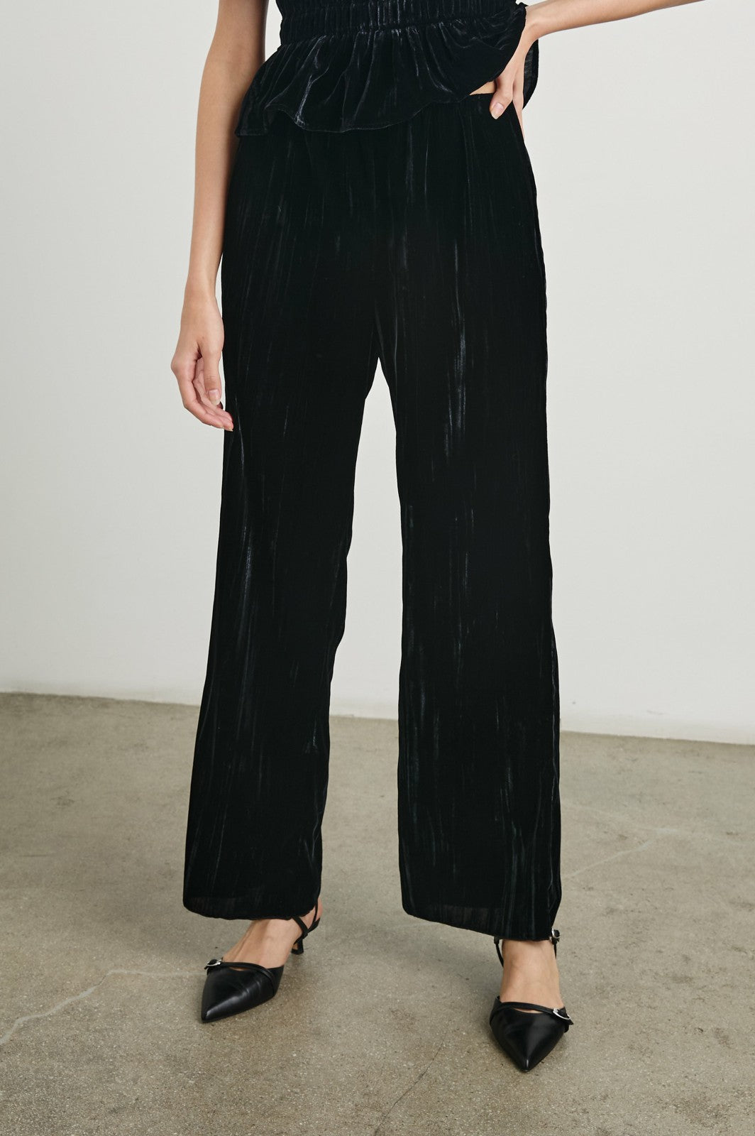 BRISSA PANT - BLACK VELVET| Rails sale