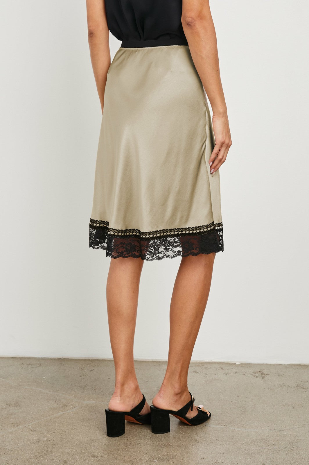 CHERRY SKIRT - CHAMPAGNE| Rails US