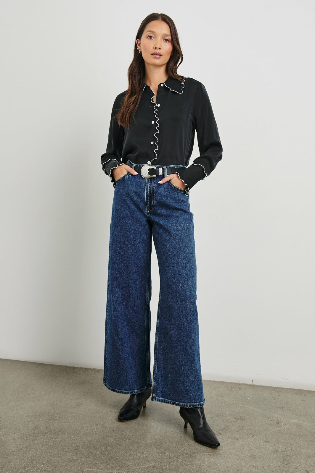 FIA SHIRT - BLACK WHITE PIPING| Rails US