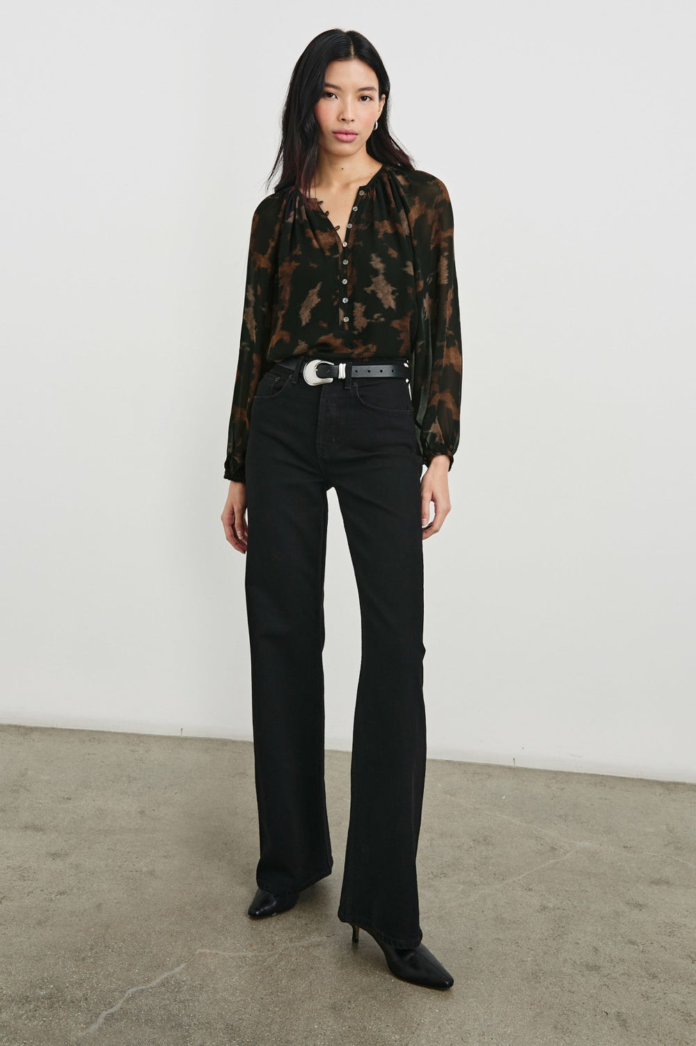 INDI TOP - DIFFUSED SANDSTONE| Rails US
